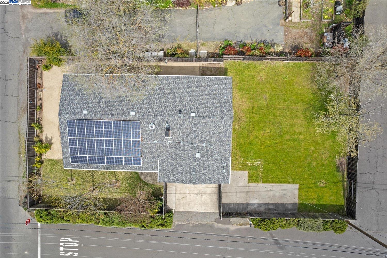 Detail Gallery Image 37 of 37 For 1002 Wyatt Ave, Napa,  CA 94559 - 3 Beds | 2 Baths