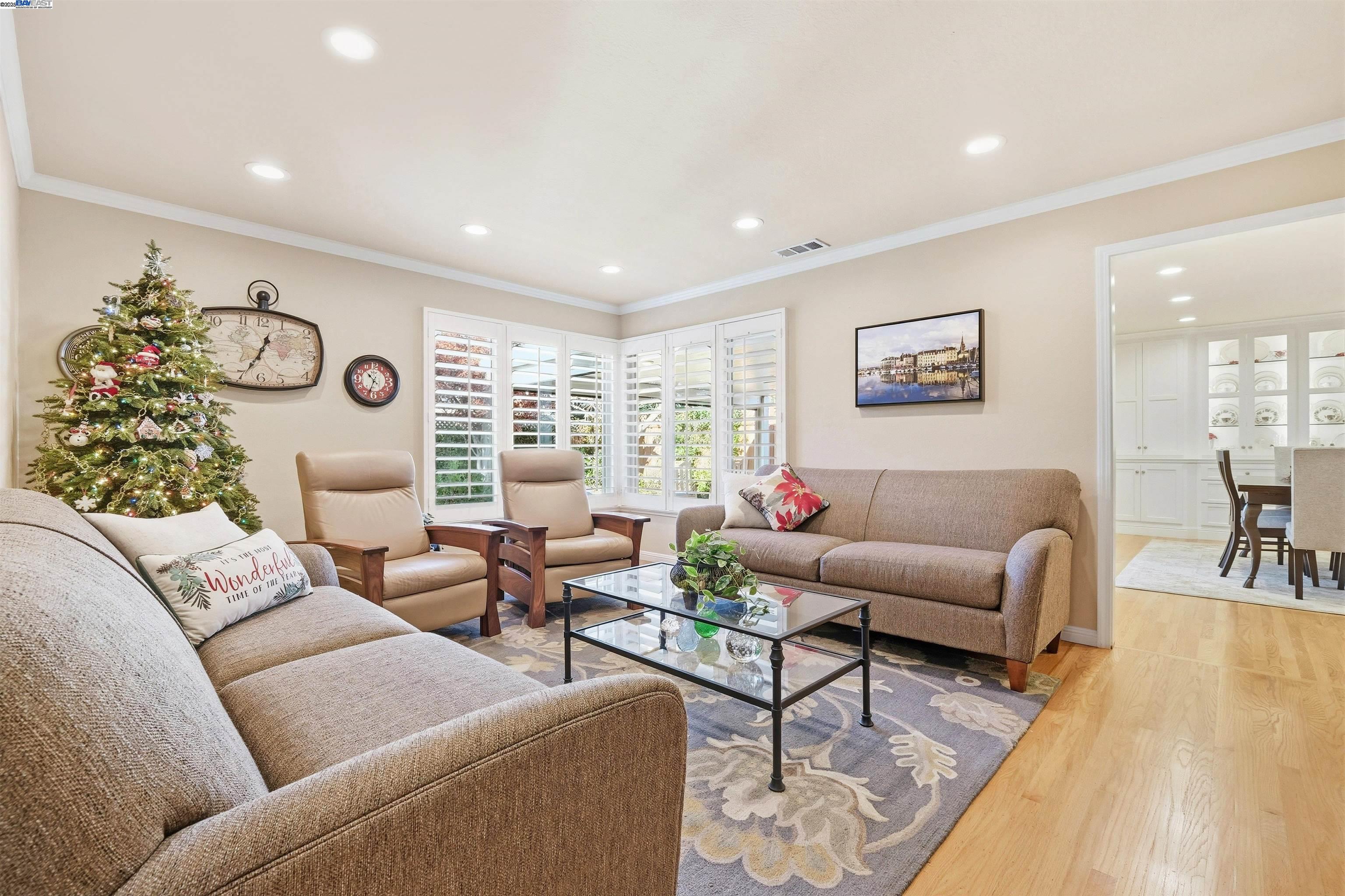 Detail Gallery Image 6 of 36 For 5233 Vernon Ave, Fremont,  CA 94536 - 3 Beds | 2 Baths