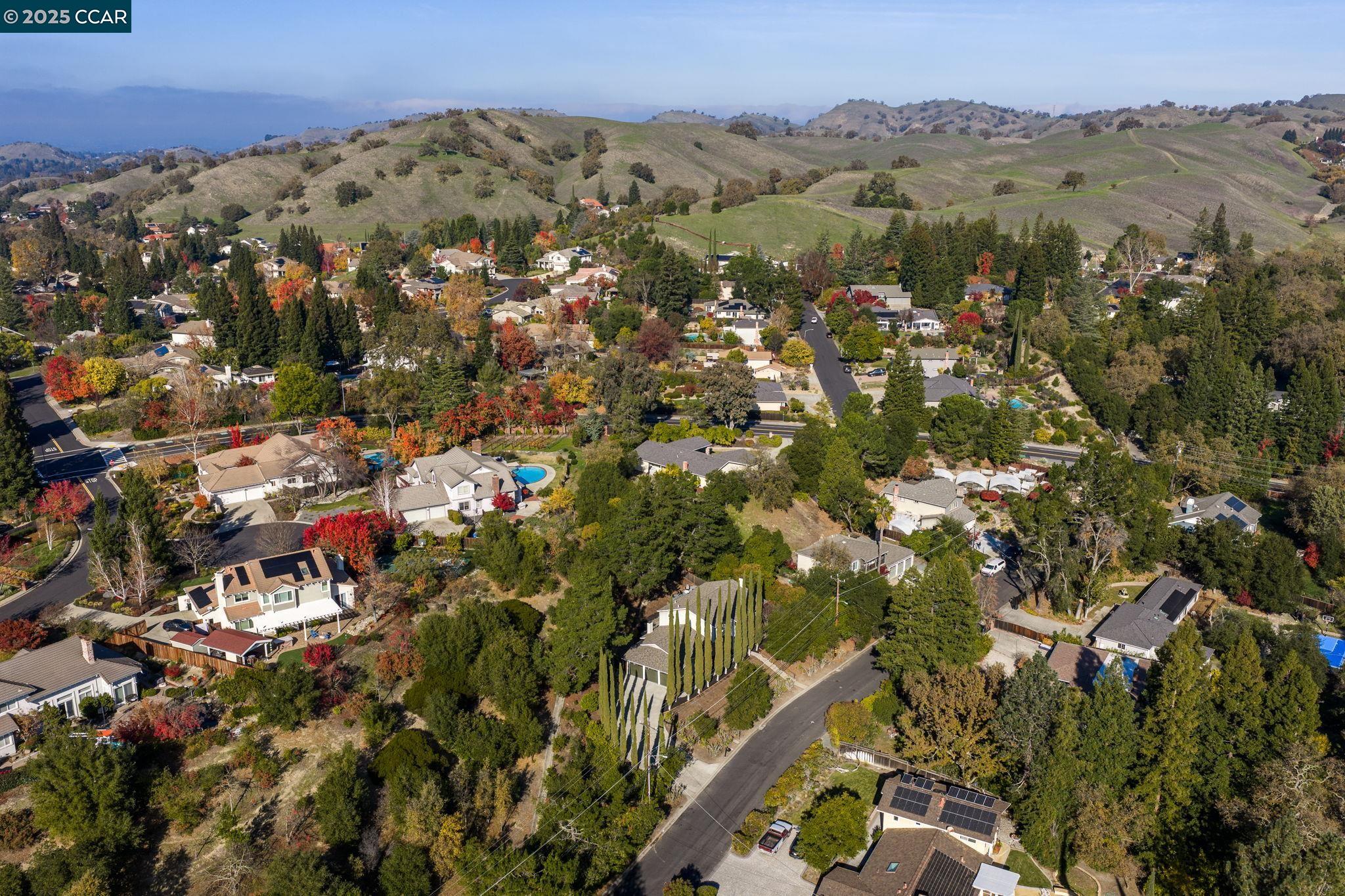 Detail Gallery Image 53 of 60 For 320 Miranda Ln, Alamo,  CA 94507 - 5 Beds | 3 Baths