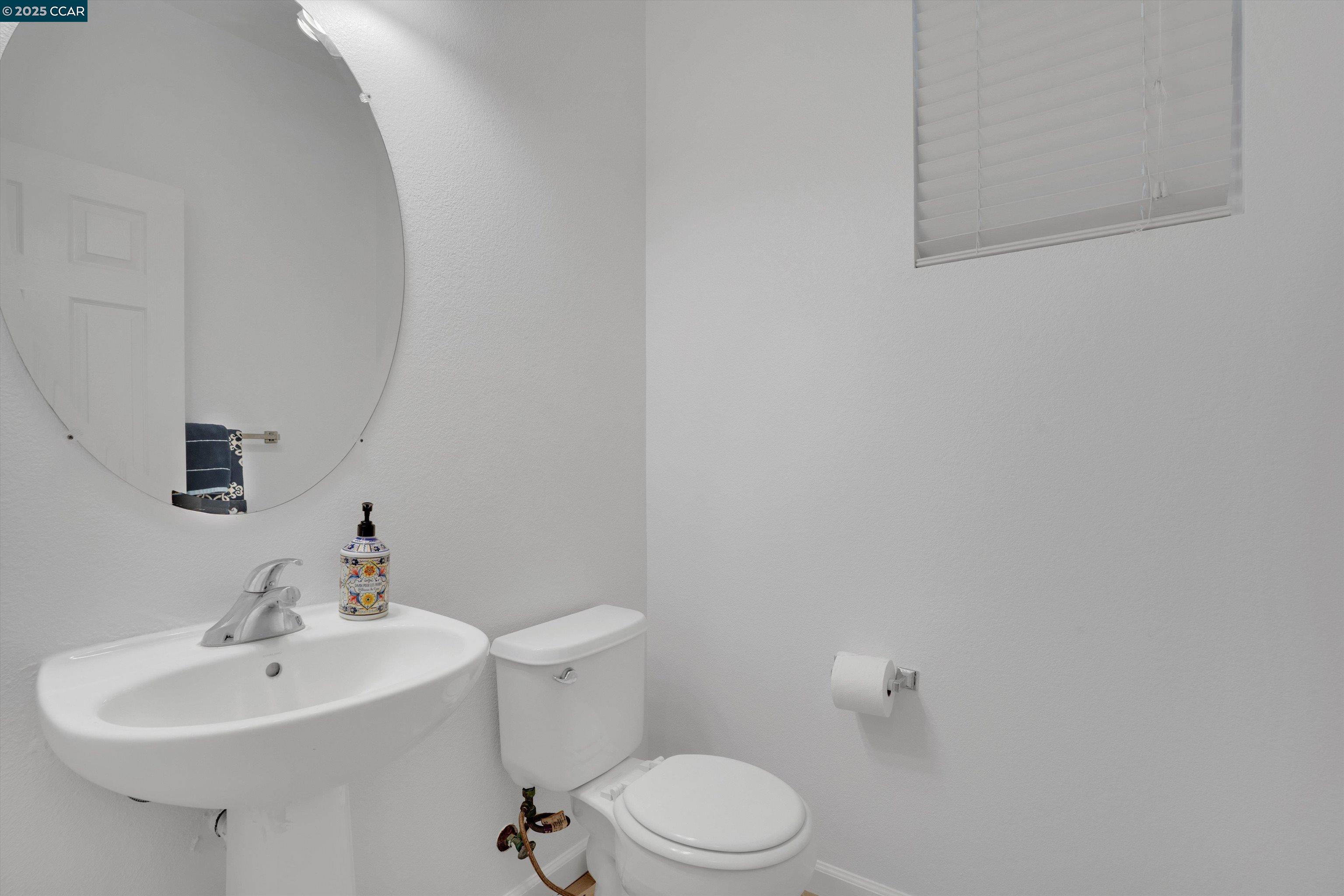 Detail Gallery Image 14 of 39 For 277 Kapalua Bay Cir, Pittsburg,  CA 94565 - 3 Beds | 2/1 Baths