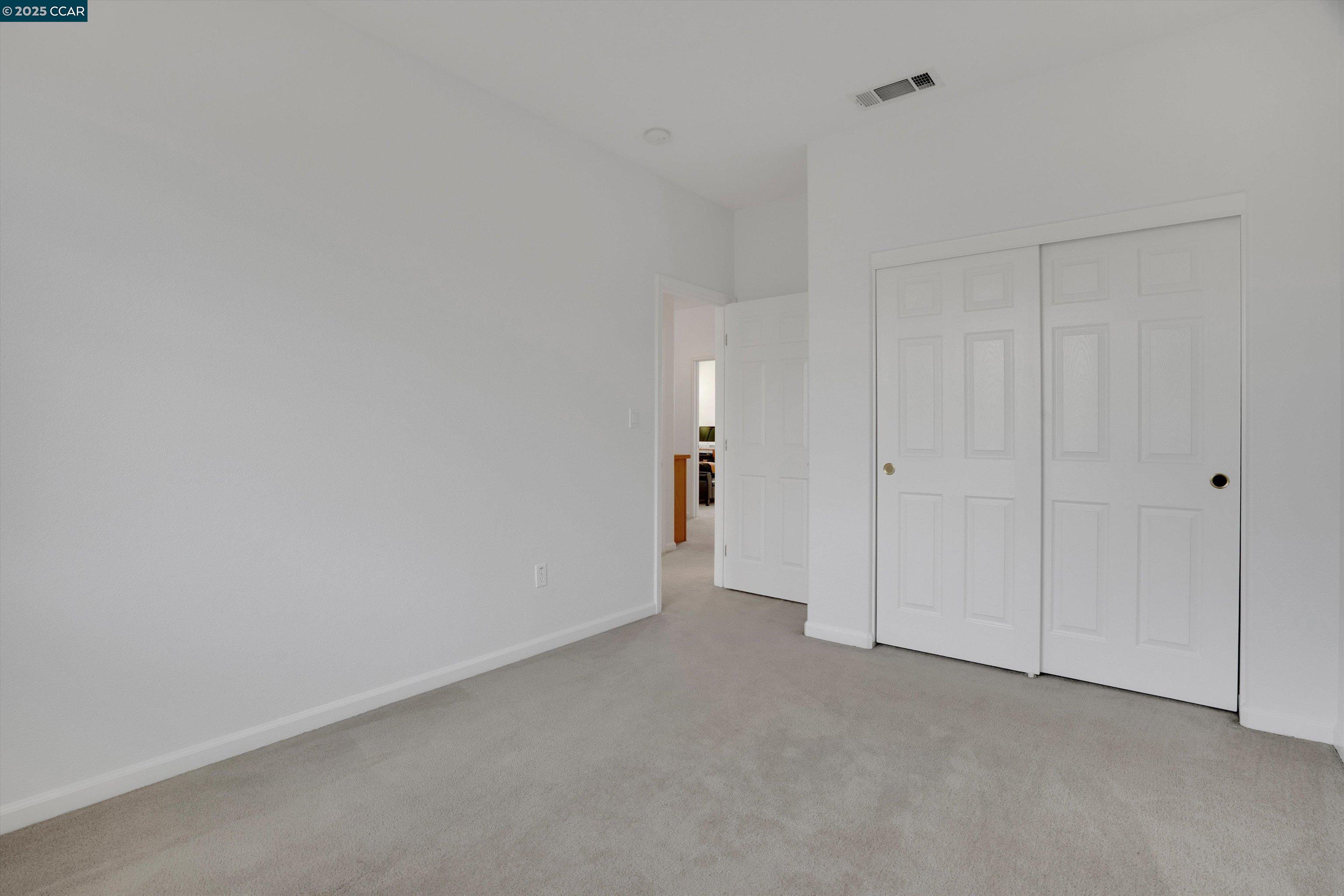 Detail Gallery Image 26 of 39 For 277 Kapalua Bay Cir, Pittsburg,  CA 94565 - 3 Beds | 2/1 Baths