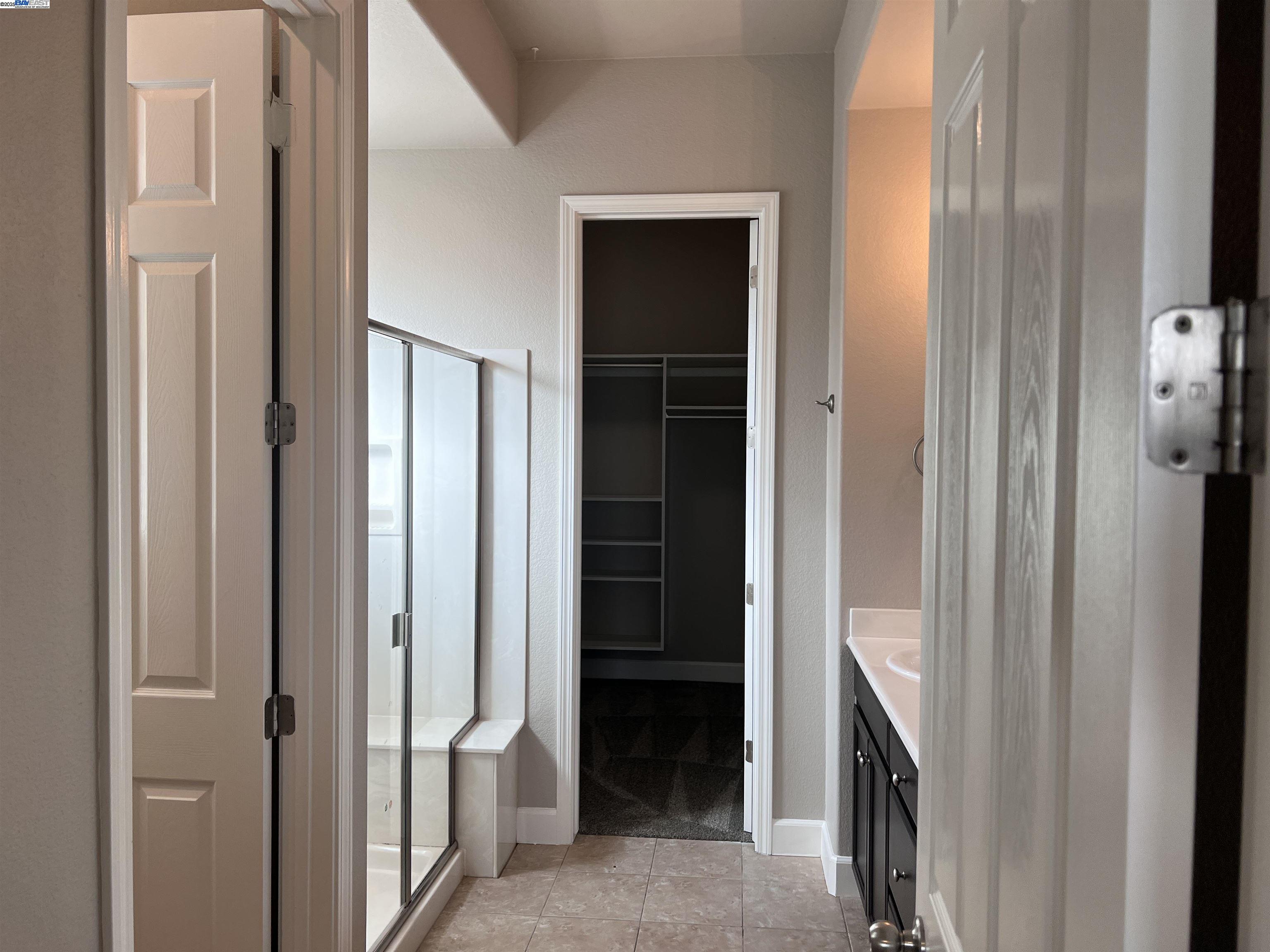 Detail Gallery Image 21 of 28 For 1110 Clearwater Creek Blvd, Manteca,  CA 95336 - 3 Beds | 2 Baths
