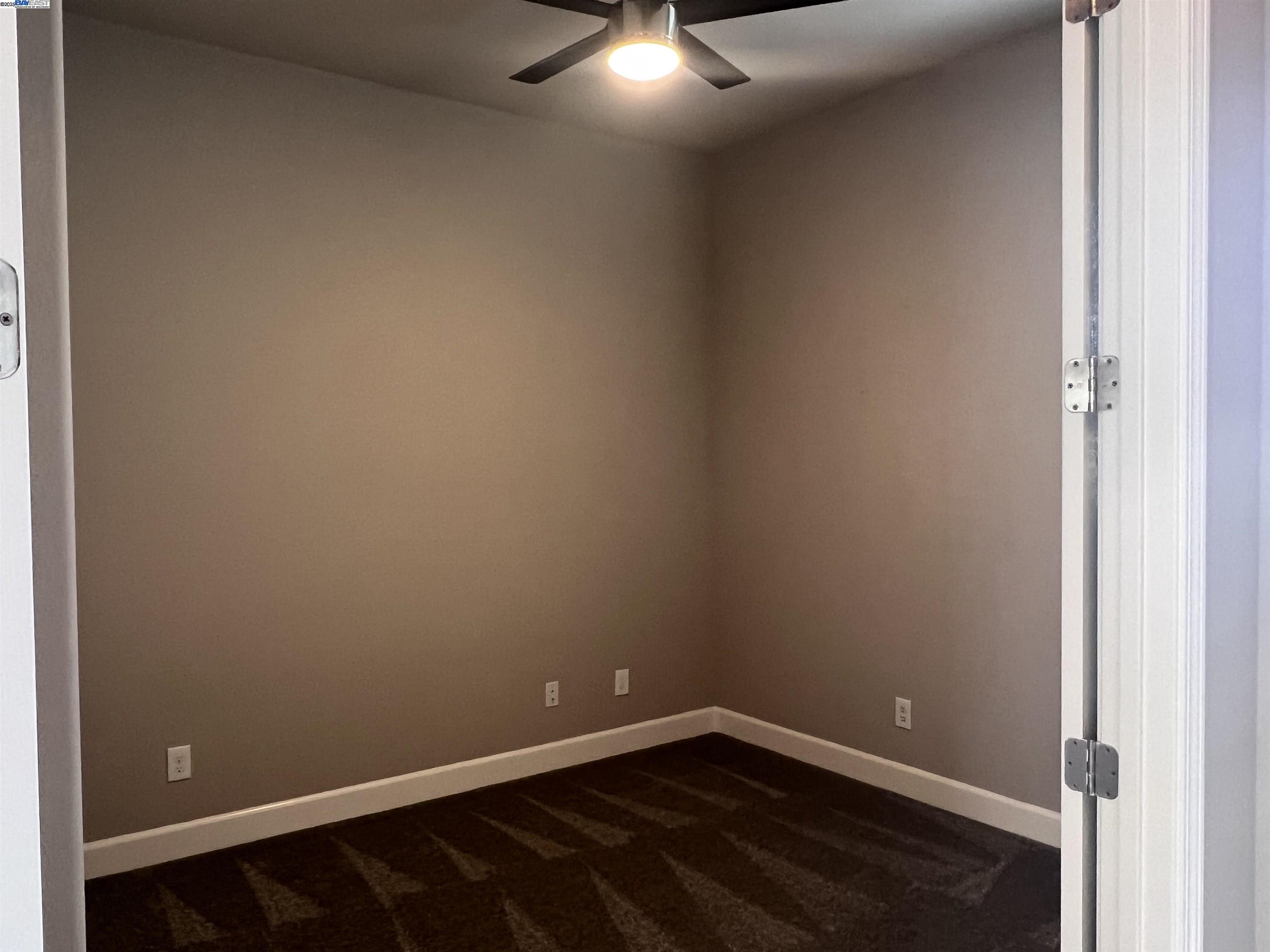 Detail Gallery Image 6 of 28 For 1110 Clearwater Creek Blvd, Manteca,  CA 95336 - 3 Beds | 2 Baths