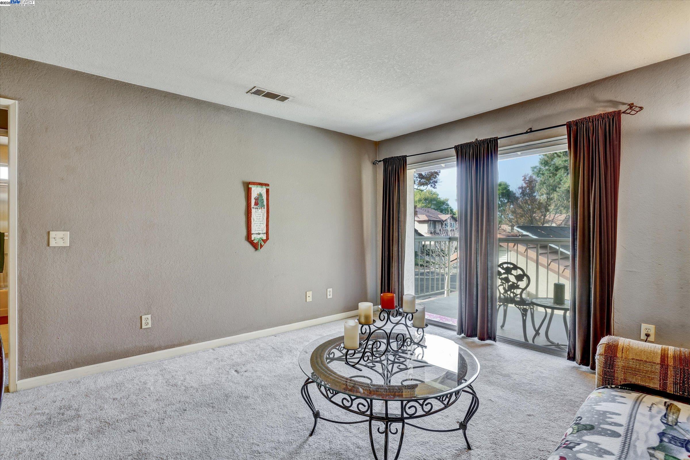 Detail Gallery Image 9 of 20 For 1446 Chateau Cmn #208,  Livermore,  CA 94550 - 2 Beds | 2 Baths
