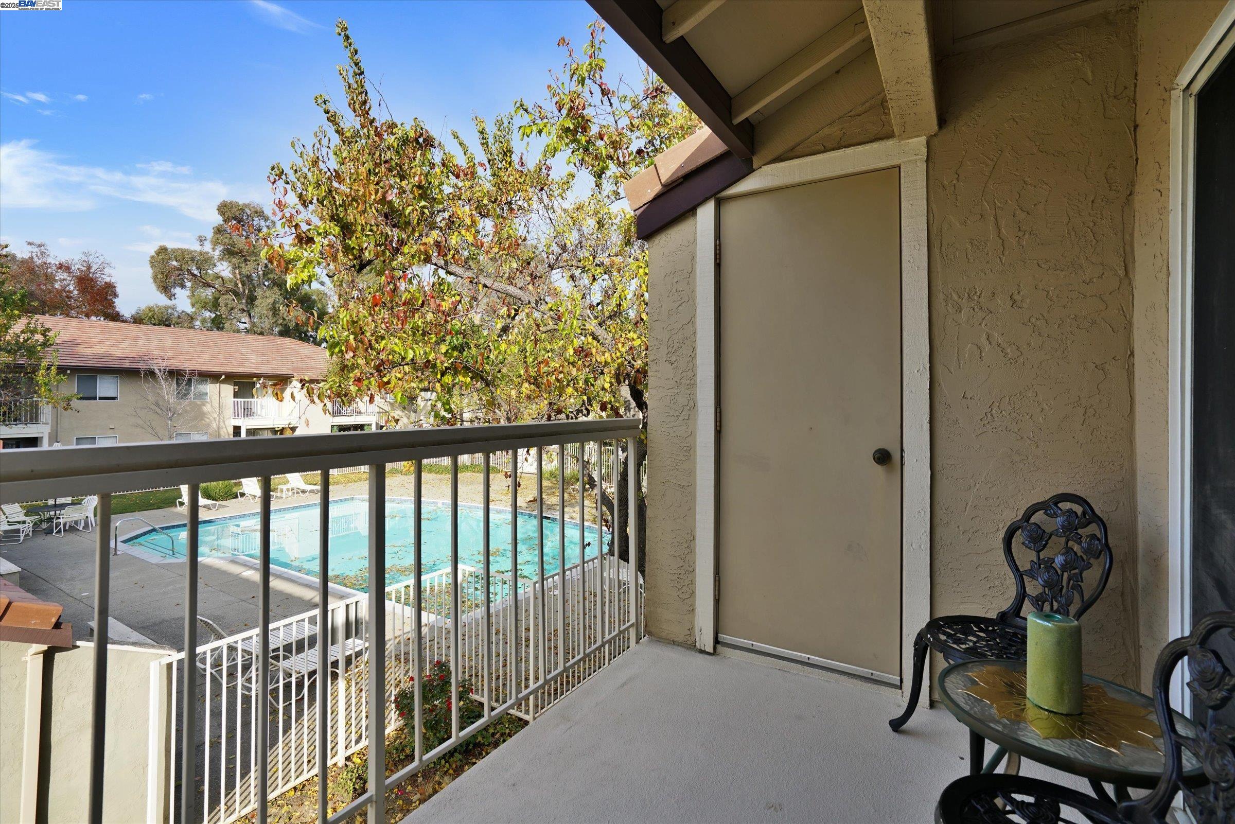 Detail Gallery Image 10 of 20 For 1446 Chateau Cmn #208,  Livermore,  CA 94550 - 2 Beds | 2 Baths
