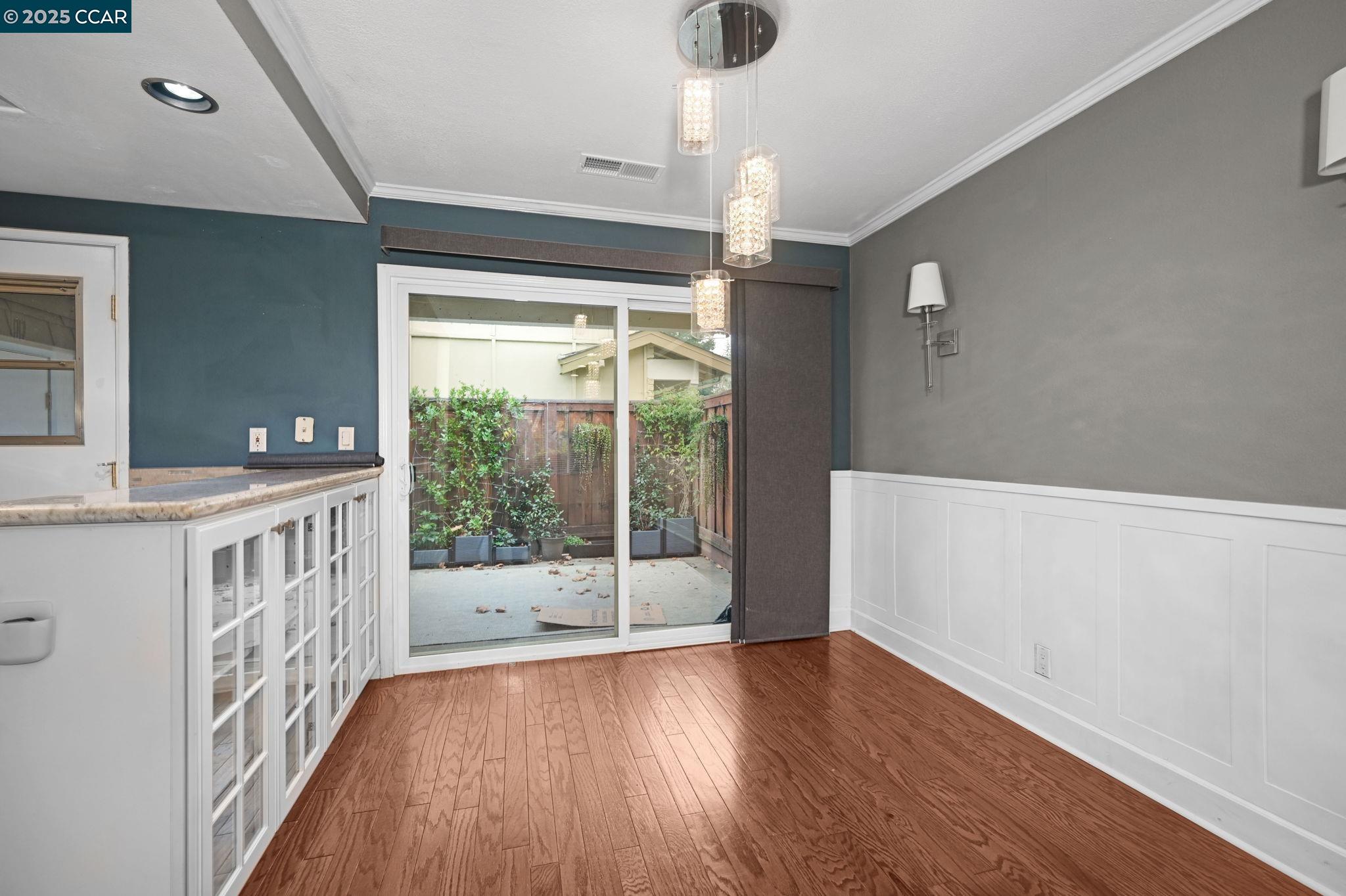 Detail Gallery Image 9 of 33 For 61 Fountainhead Ct, Martinez,  CA 94553 - 3 Beds | 2 Baths