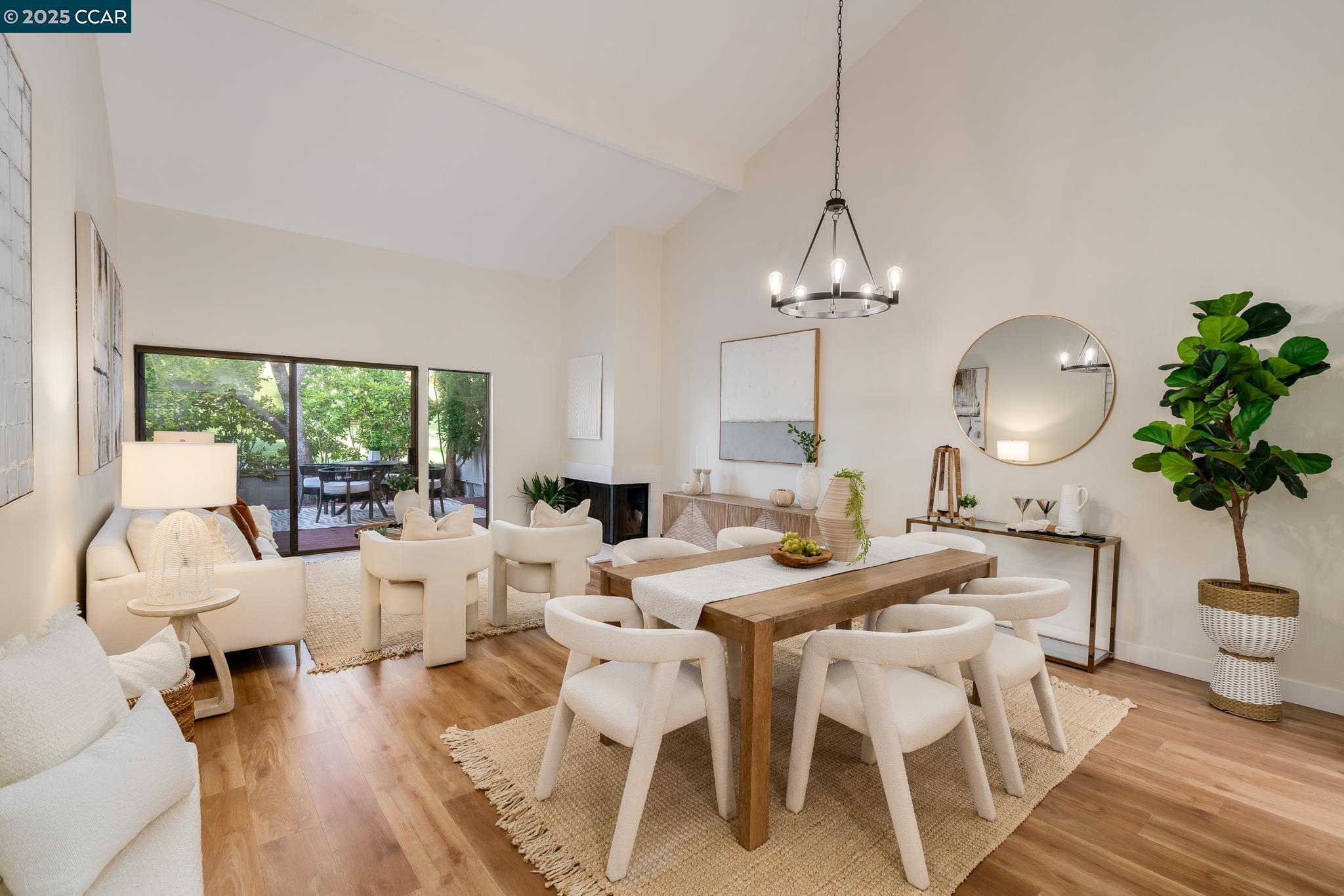 Detail Gallery Image 12 of 45 For 1942 Rancho Verde Circle E, Danville,  CA 94526 - 3 Beds | 2 Baths