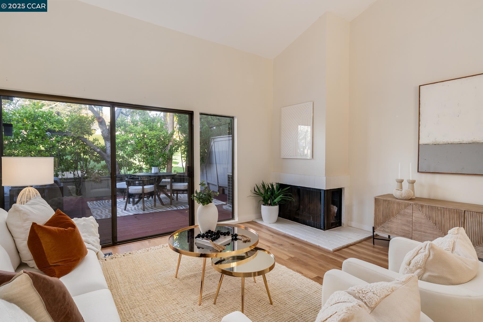 Detail Gallery Image 15 of 45 For 1942 Rancho Verde Circle E, Danville,  CA 94526 - 3 Beds | 2 Baths