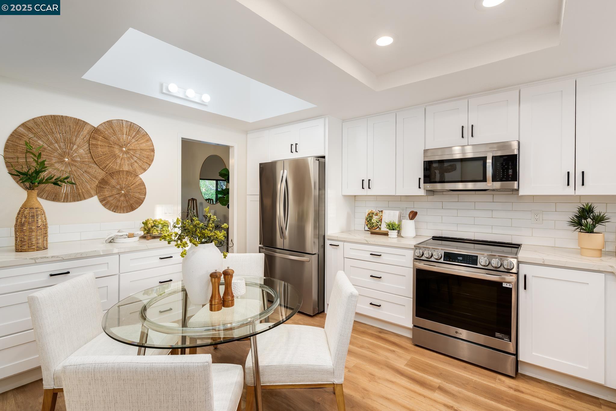 Detail Gallery Image 24 of 45 For 1942 Rancho Verde Circle E, Danville,  CA 94526 - 3 Beds | 2 Baths