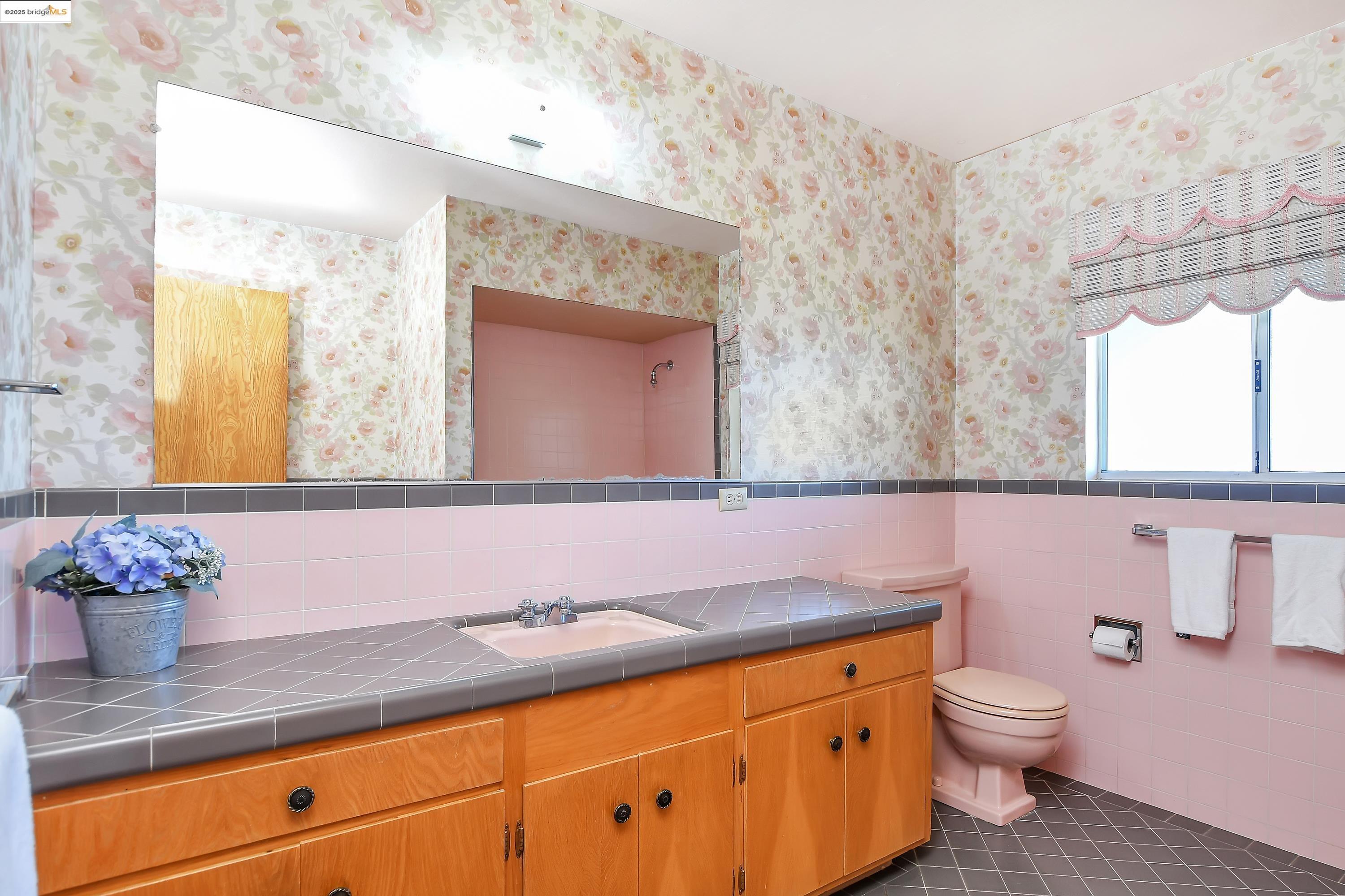 Detail Gallery Image 23 of 33 For 2266 Harborview Dr, San Leandro,  CA 94577 - 3 Beds | 2 Baths