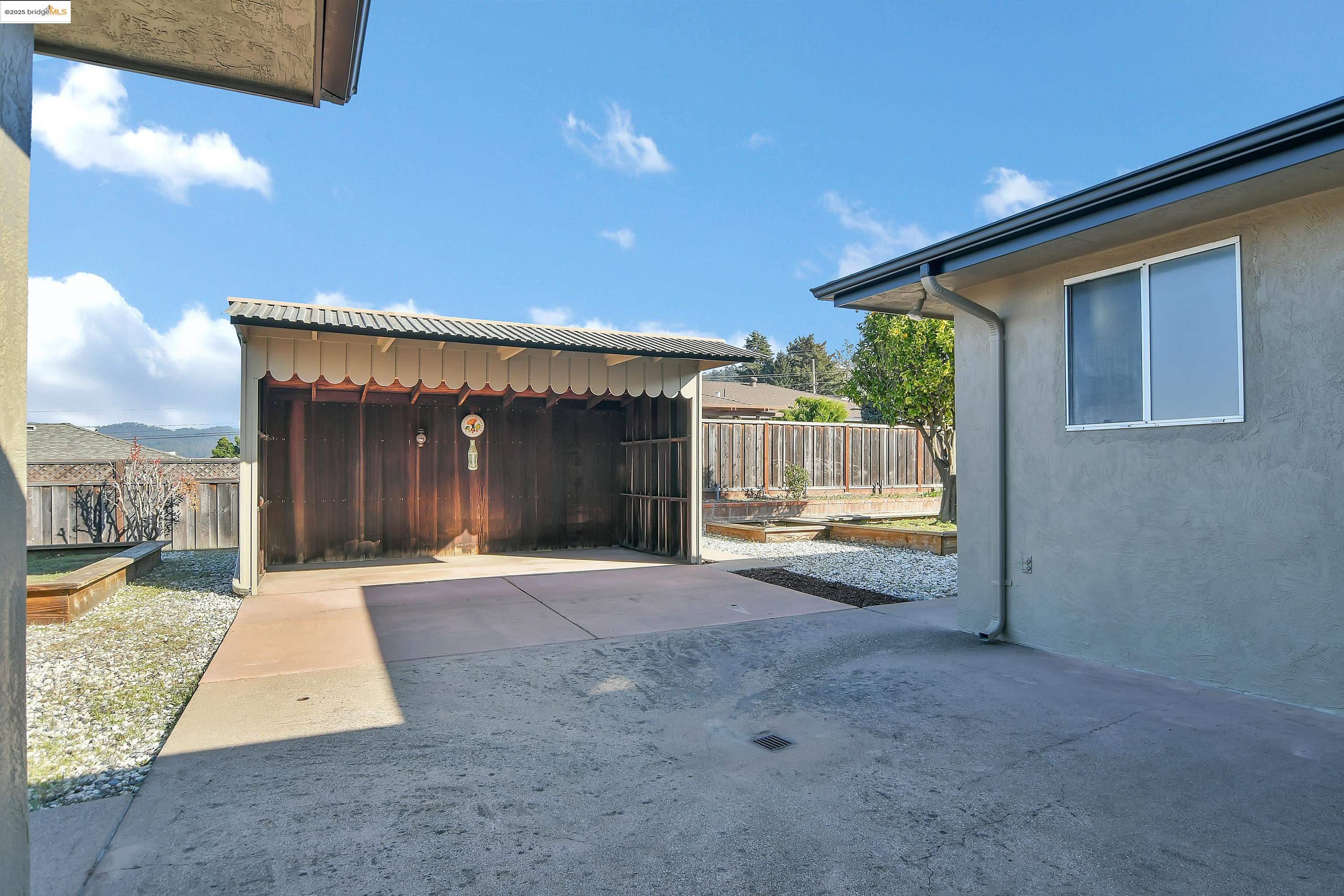 Detail Gallery Image 26 of 33 For 2266 Harborview Dr, San Leandro,  CA 94577 - 3 Beds | 2 Baths