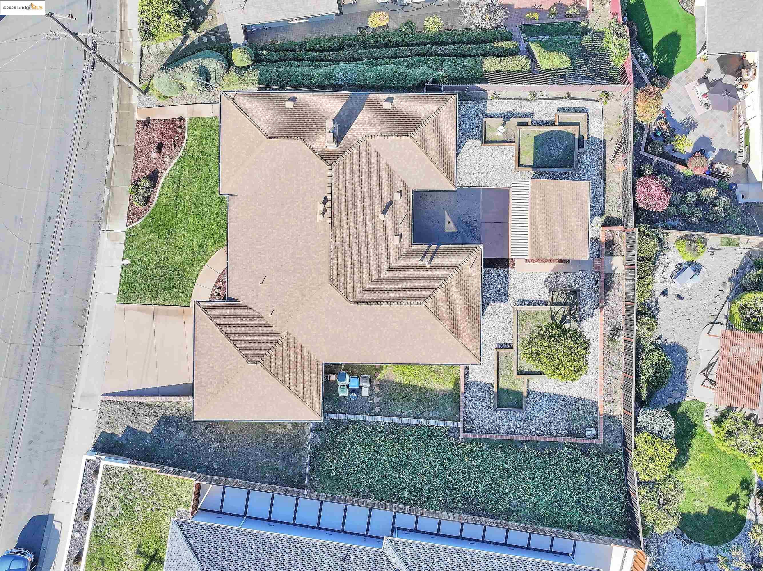 Detail Gallery Image 32 of 33 For 2266 Harborview Dr, San Leandro,  CA 94577 - 3 Beds | 2 Baths