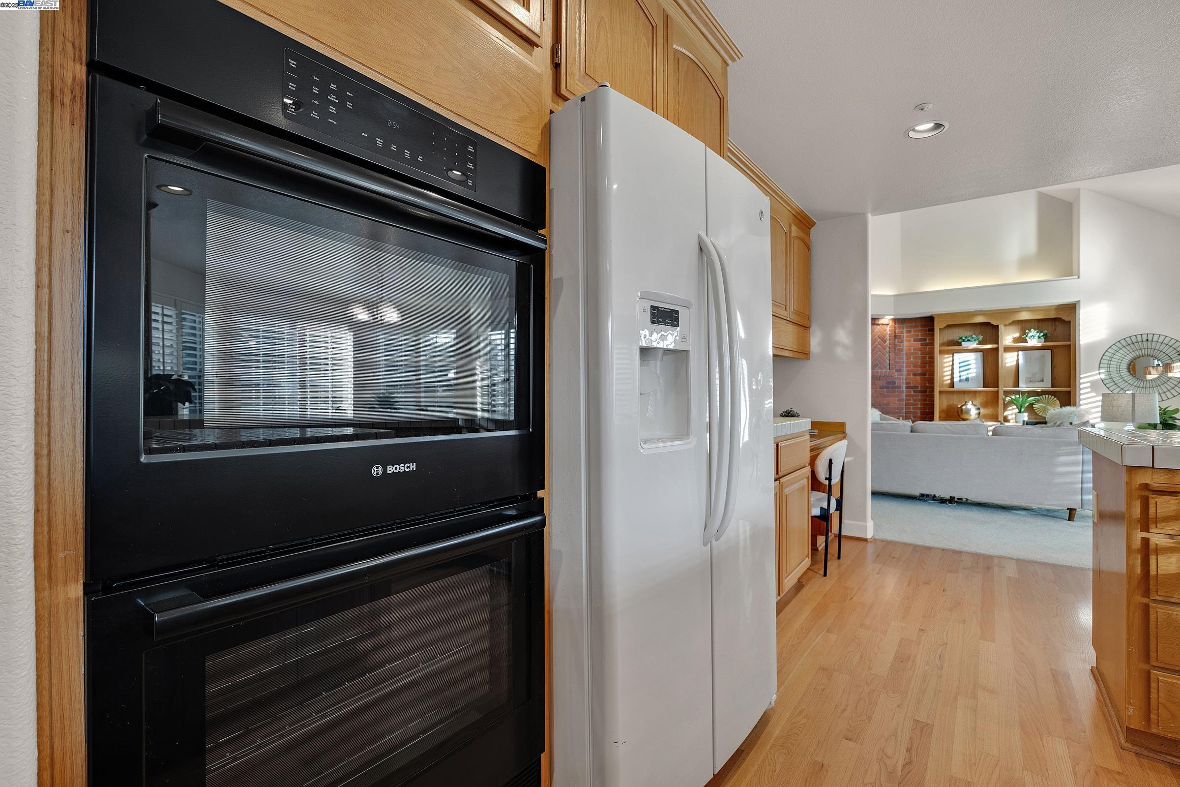 Detail Gallery Image 14 of 60 For 2215 Chardonnay Way, Livermore,  CA 94550 - 4 Beds | 3/3 Baths