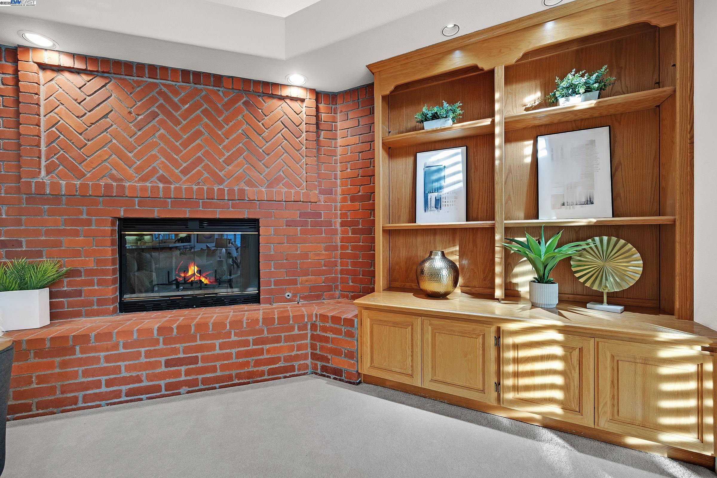 Detail Gallery Image 18 of 60 For 2215 Chardonnay Way, Livermore,  CA 94550 - 4 Beds | 3/3 Baths