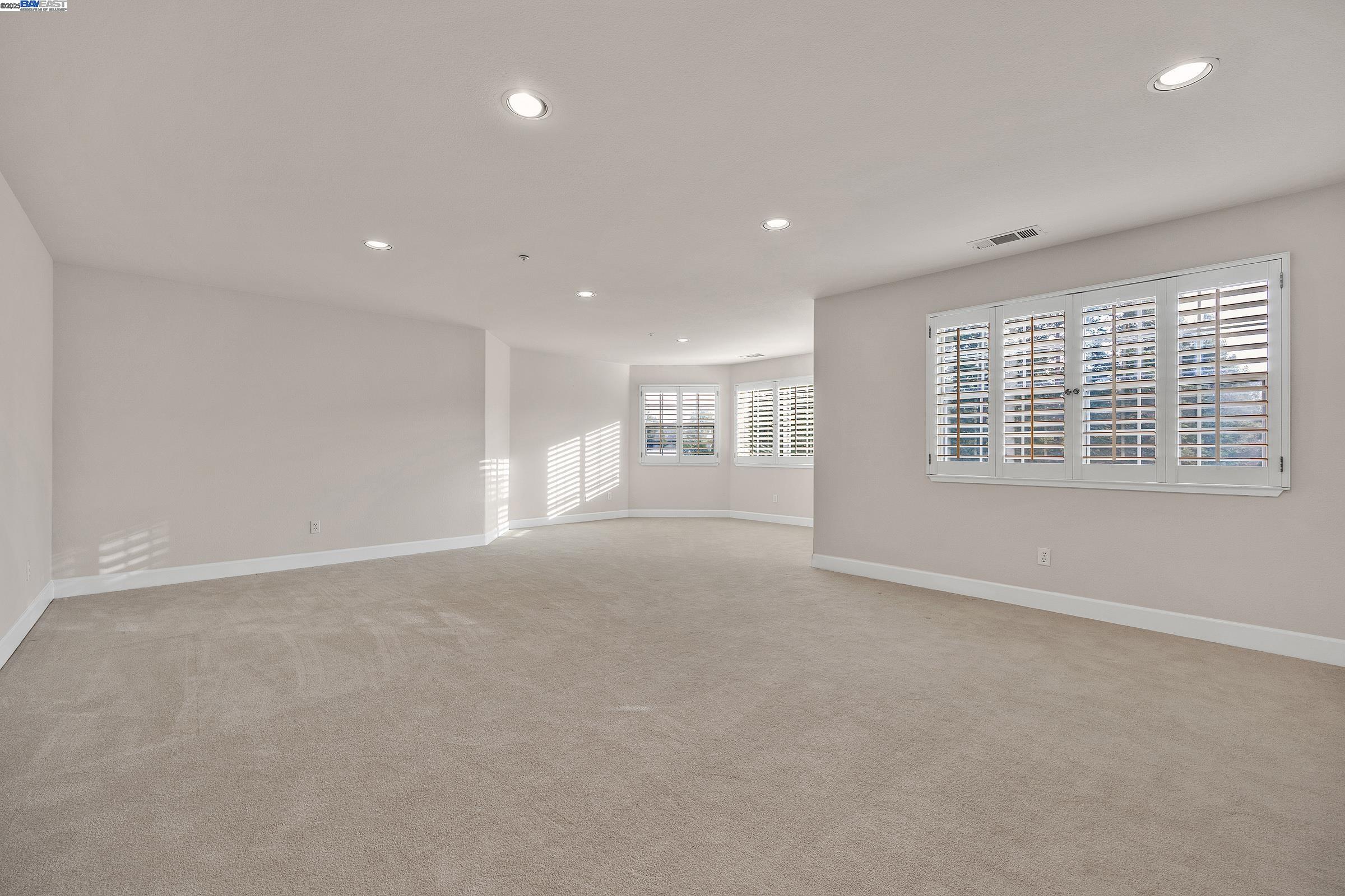 Detail Gallery Image 35 of 60 For 2215 Chardonnay Way, Livermore,  CA 94550 - 4 Beds | 3/3 Baths