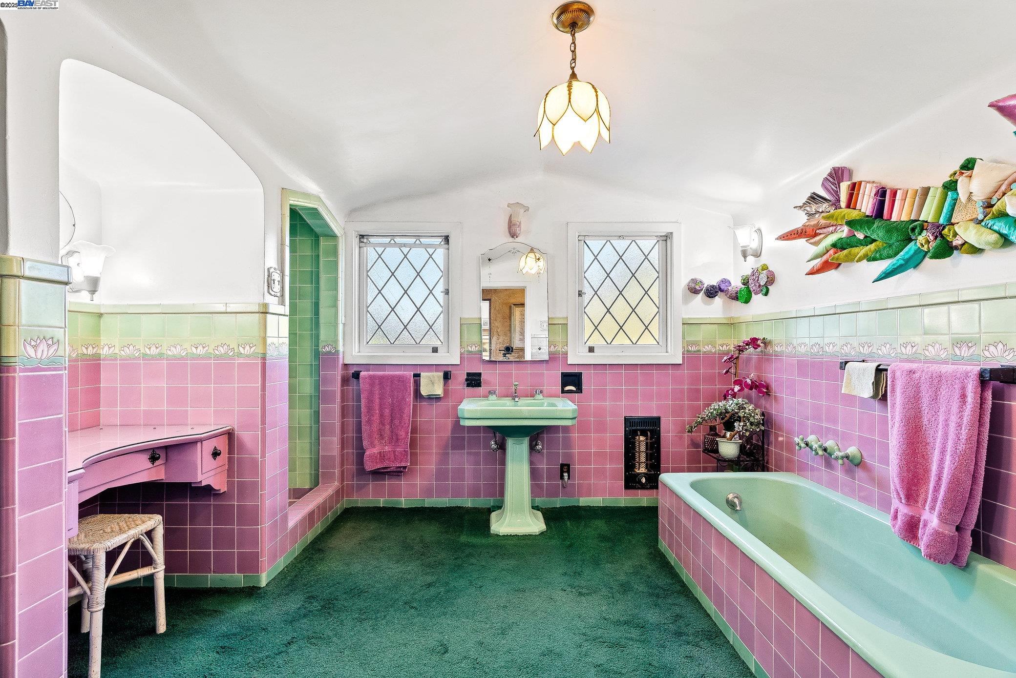 Detail Gallery Image 36 of 50 For 921 Warren Street, Hayward,  CA 94541 - 3 Beds | 2 Baths