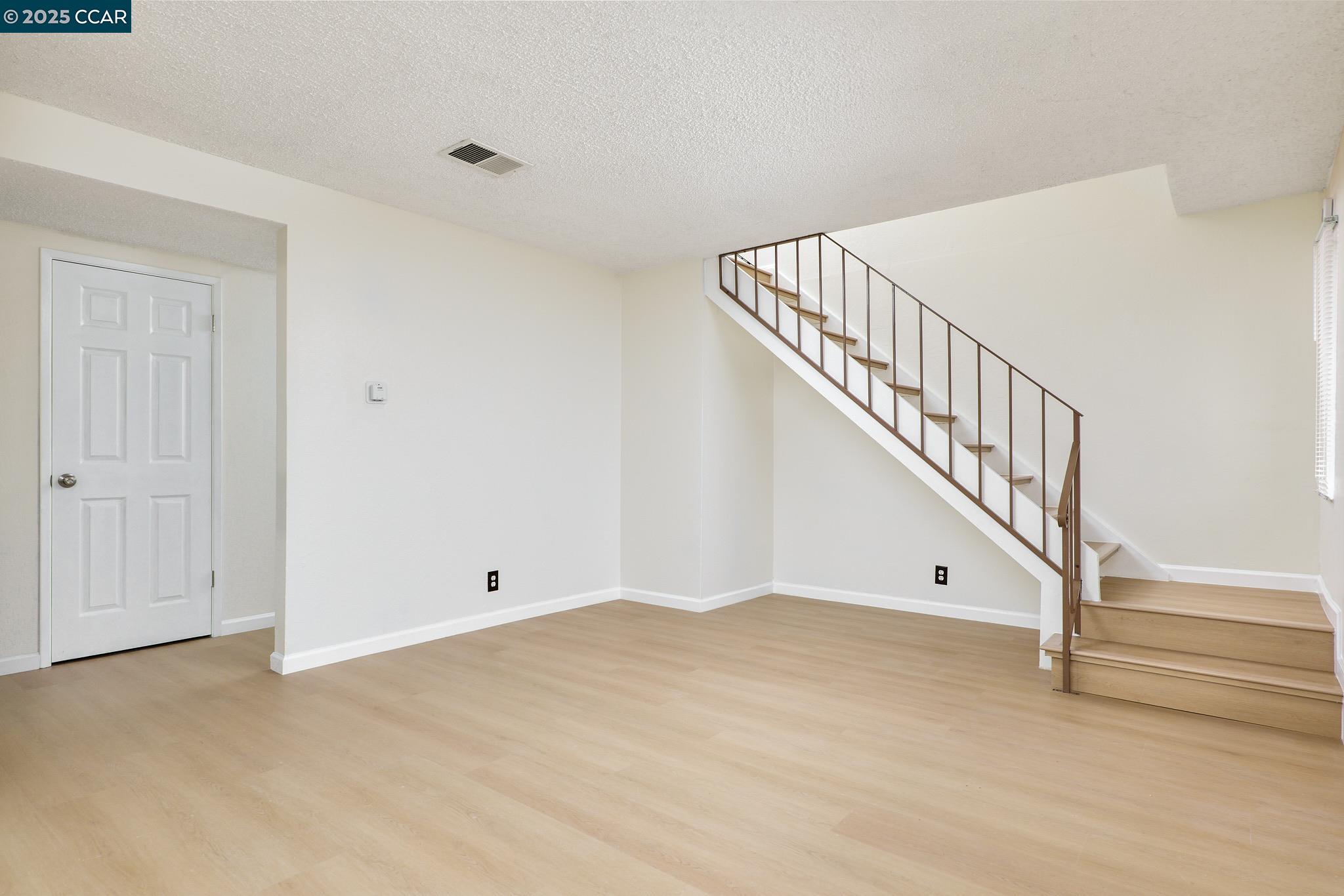 Detail Gallery Image 12 of 25 For 2606 Rutgers Ln, Antioch,  CA 94509 - 2 Beds | 1/1 Baths