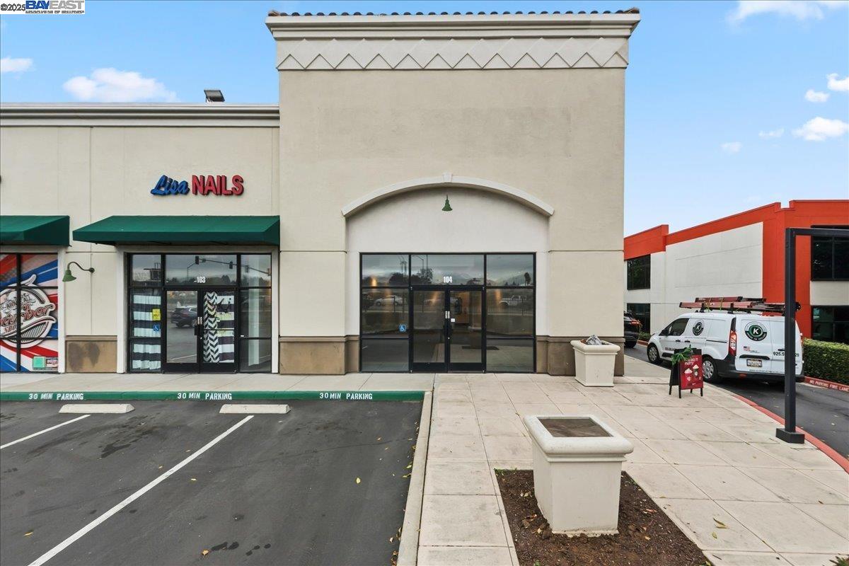 Detail Gallery Image 2 of 17 For 1269 California Ave, Pittsburg,  CA 94565 - – Beds | – Baths