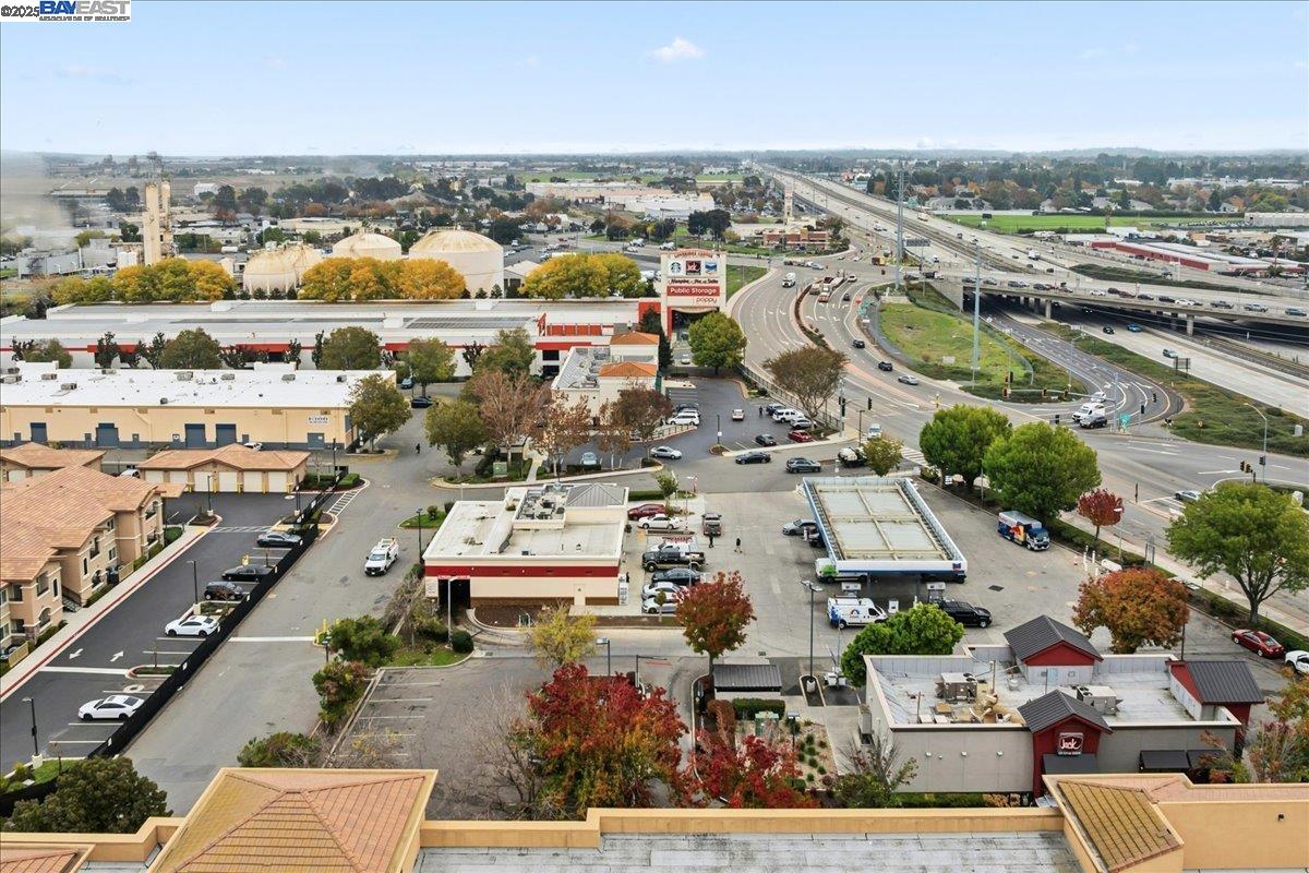 Detail Gallery Image 6 of 17 For 1269 California Ave, Pittsburg,  CA 94565 - – Beds | – Baths