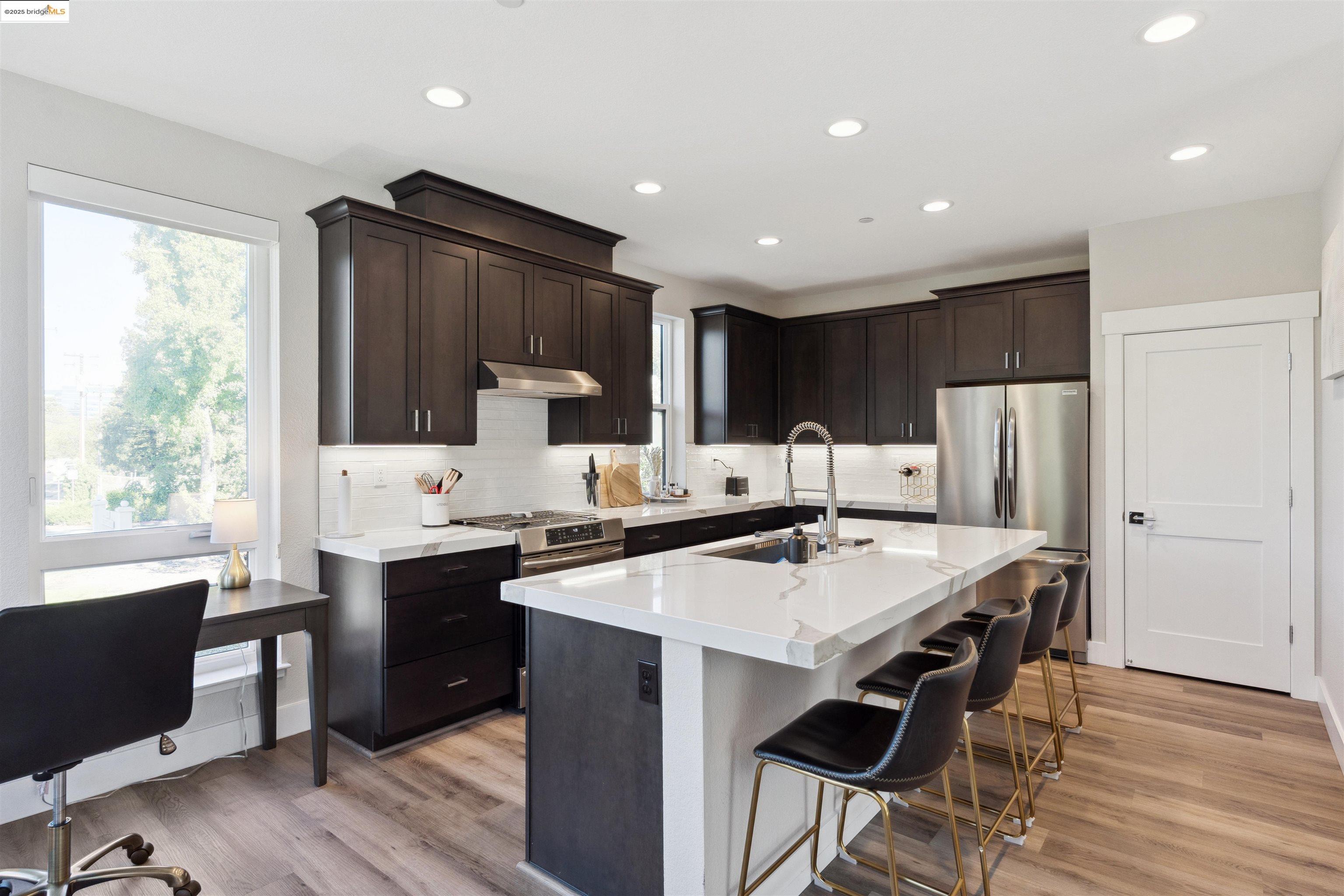 Detail Gallery Image 14 of 43 For 2640 Jones Rd a,  Walnut Creek,  CA 94597 - 3 Beds | 2/2 Baths