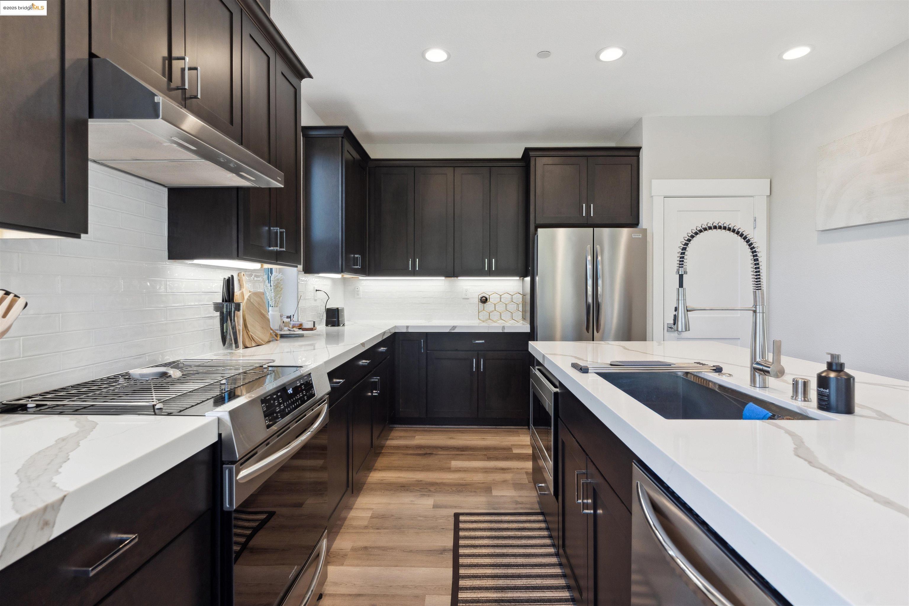 Detail Gallery Image 17 of 43 For 2640 Jones Rd a,  Walnut Creek,  CA 94597 - 3 Beds | 2/2 Baths