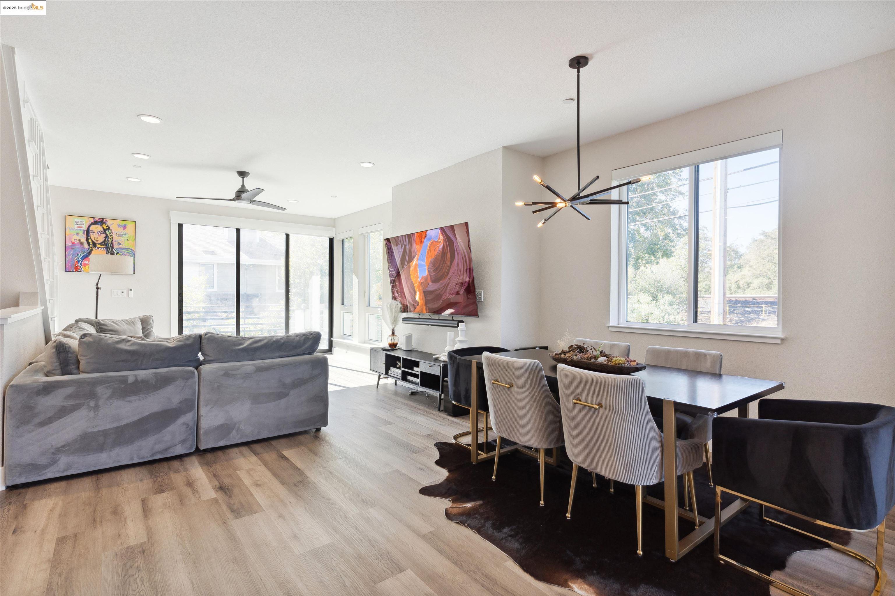 Detail Gallery Image 19 of 43 For 2640 Jones Rd a,  Walnut Creek,  CA 94597 - 3 Beds | 2/2 Baths