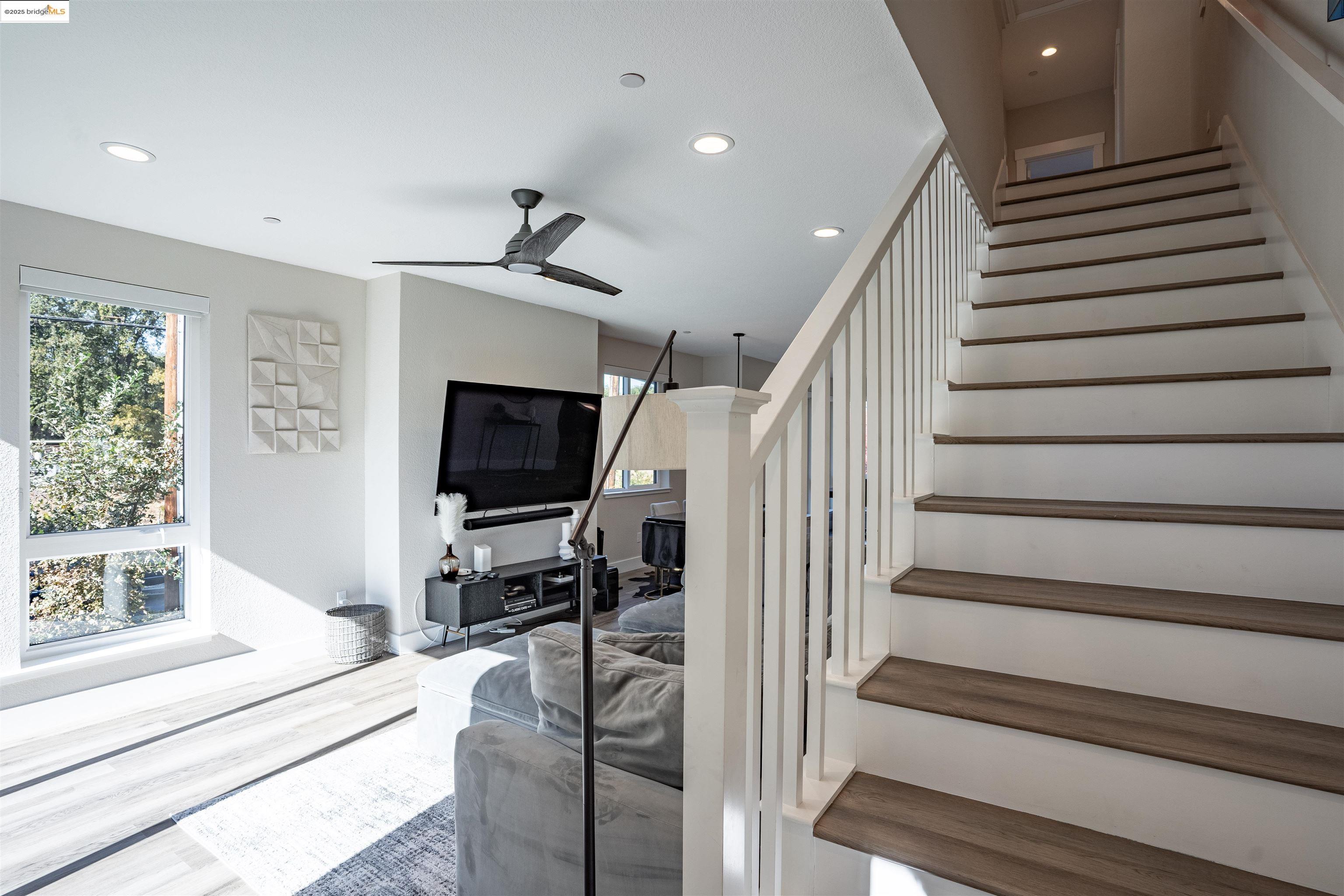 Detail Gallery Image 26 of 43 For 2640 Jones Rd a,  Walnut Creek,  CA 94597 - 3 Beds | 2/2 Baths