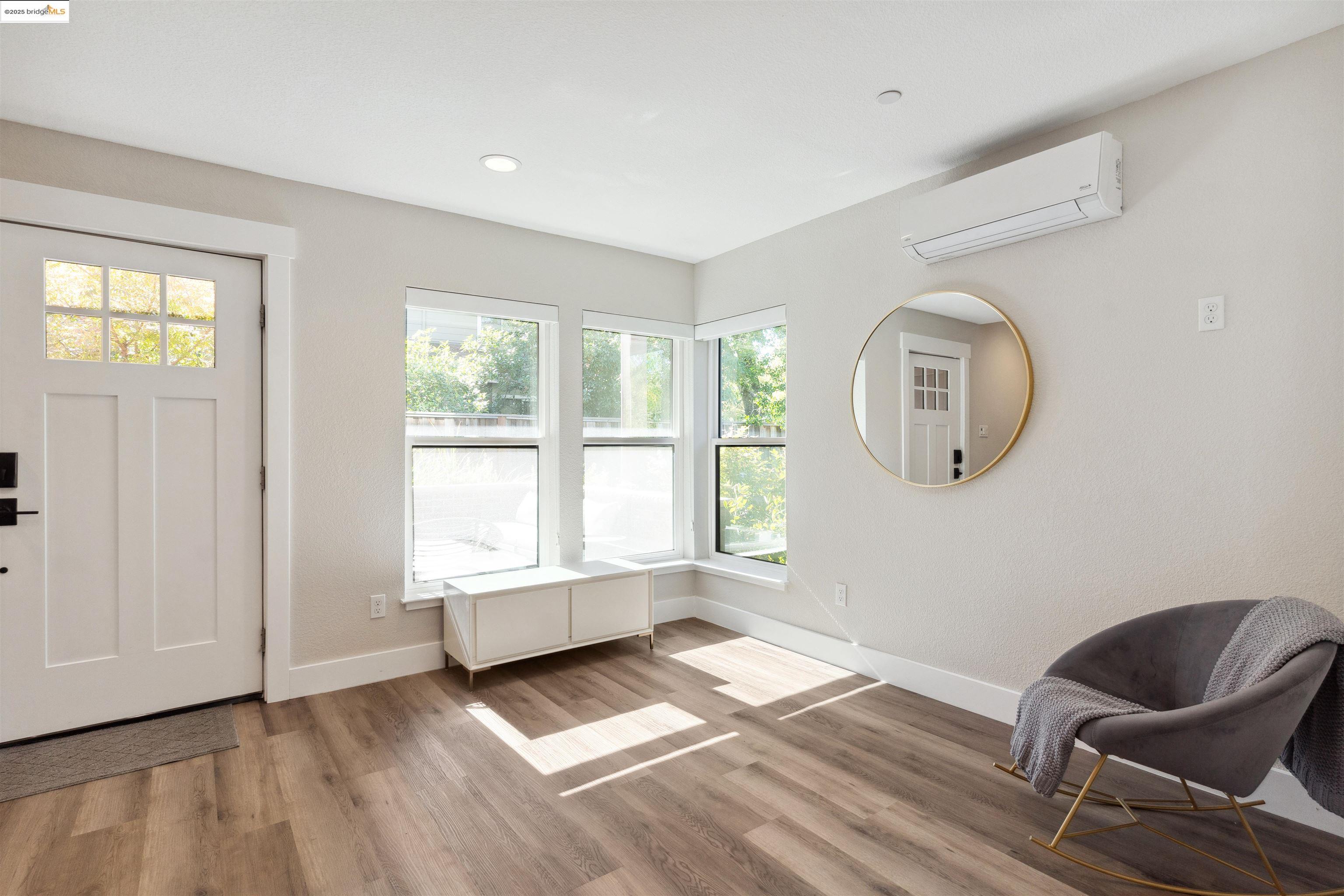 Detail Gallery Image 8 of 43 For 2640 Jones Rd a,  Walnut Creek,  CA 94597 - 3 Beds | 2/2 Baths