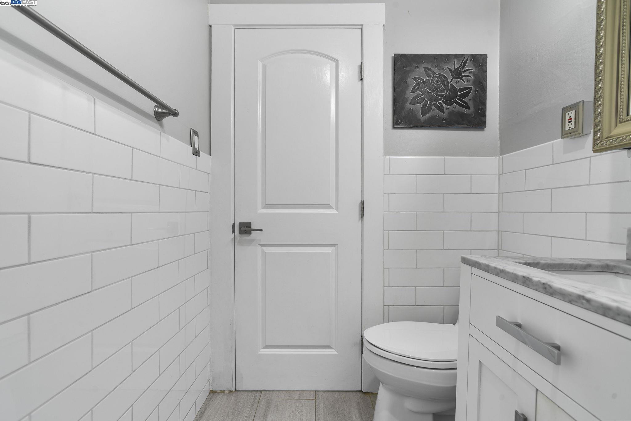 Detail Gallery Image 16 of 21 For 1925 Leavenworth St #7,  San Francisco,  CA 94133 - 1 Beds | 1 Baths