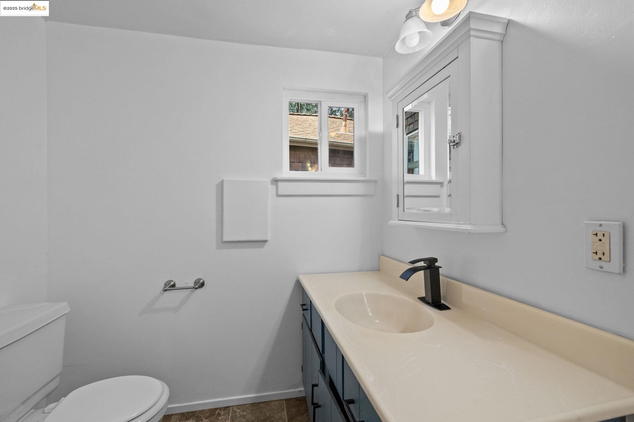 Detail Gallery Image 16 of 42 For 719 Barretta St, Sonora,  CA 95370 - 4 Beds | 2 Baths