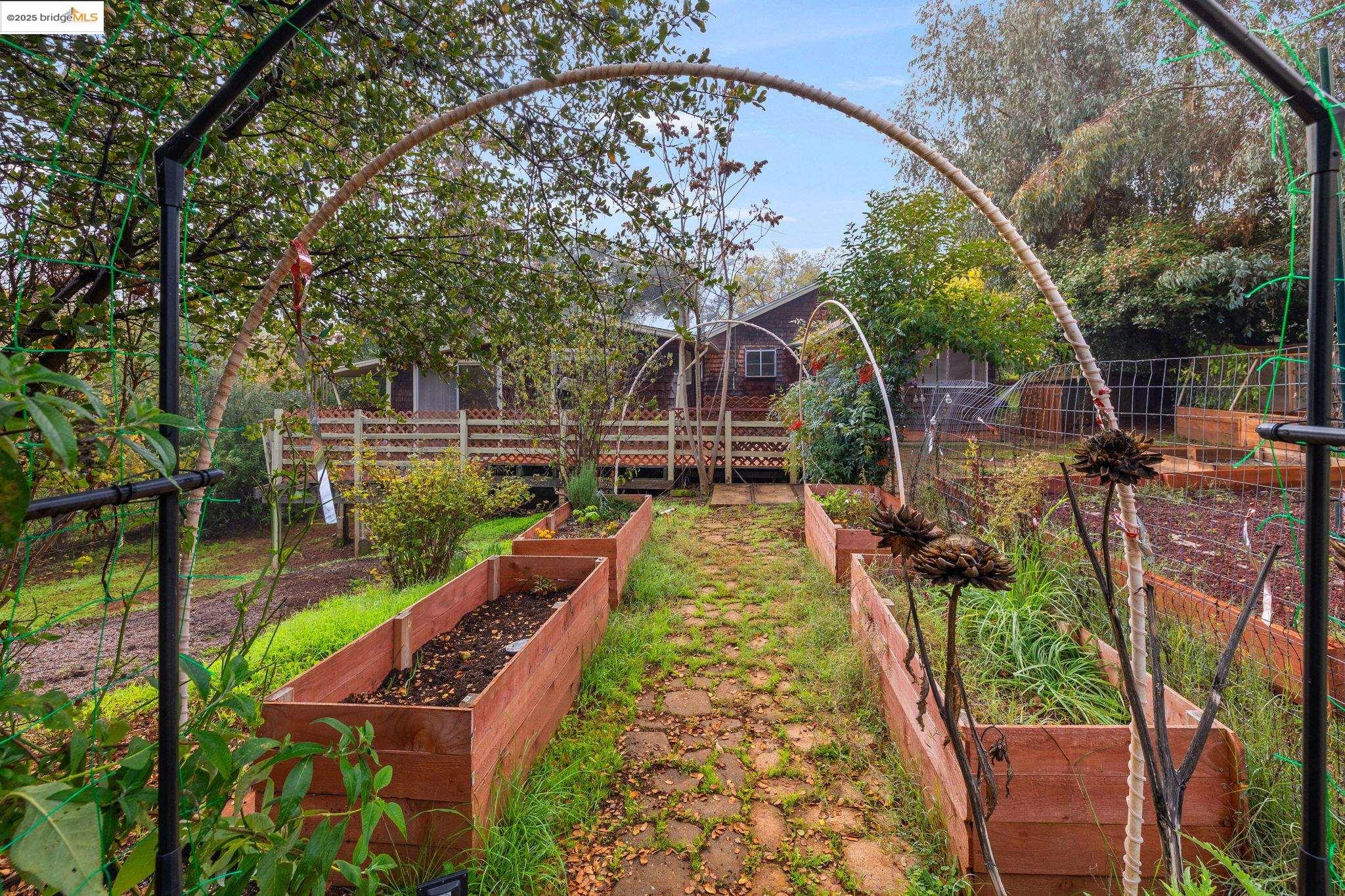 Detail Gallery Image 41 of 42 For 719 Barretta St, Sonora,  CA 95370 - 4 Beds | 2 Baths