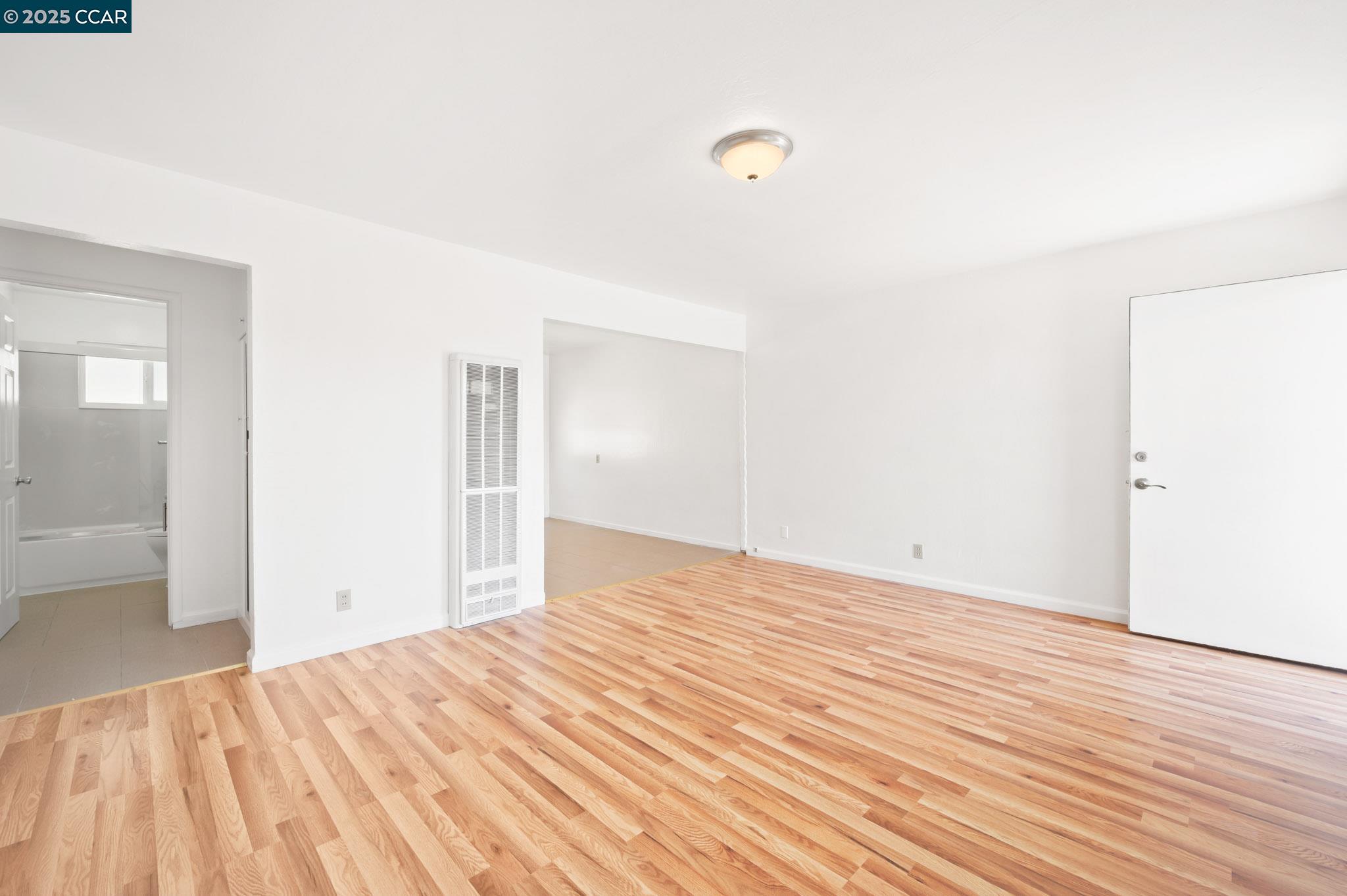 Detail Gallery Image 5 of 19 For 2544 Denning Ct, Castro Valley,  CA 94546 - 2 Beds | 1 Baths