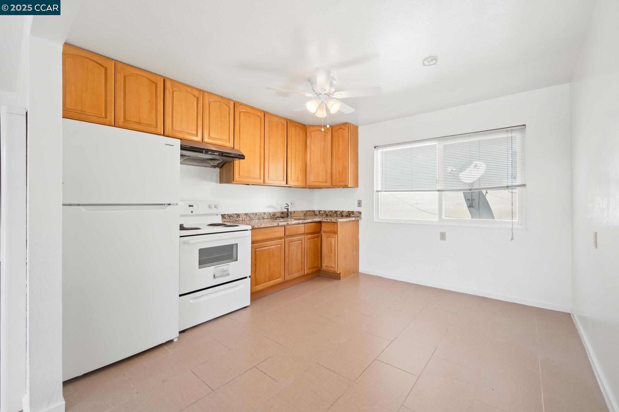 Detail Gallery Image 7 of 19 For 2544 Denning Ct, Castro Valley,  CA 94546 - 2 Beds | 1 Baths