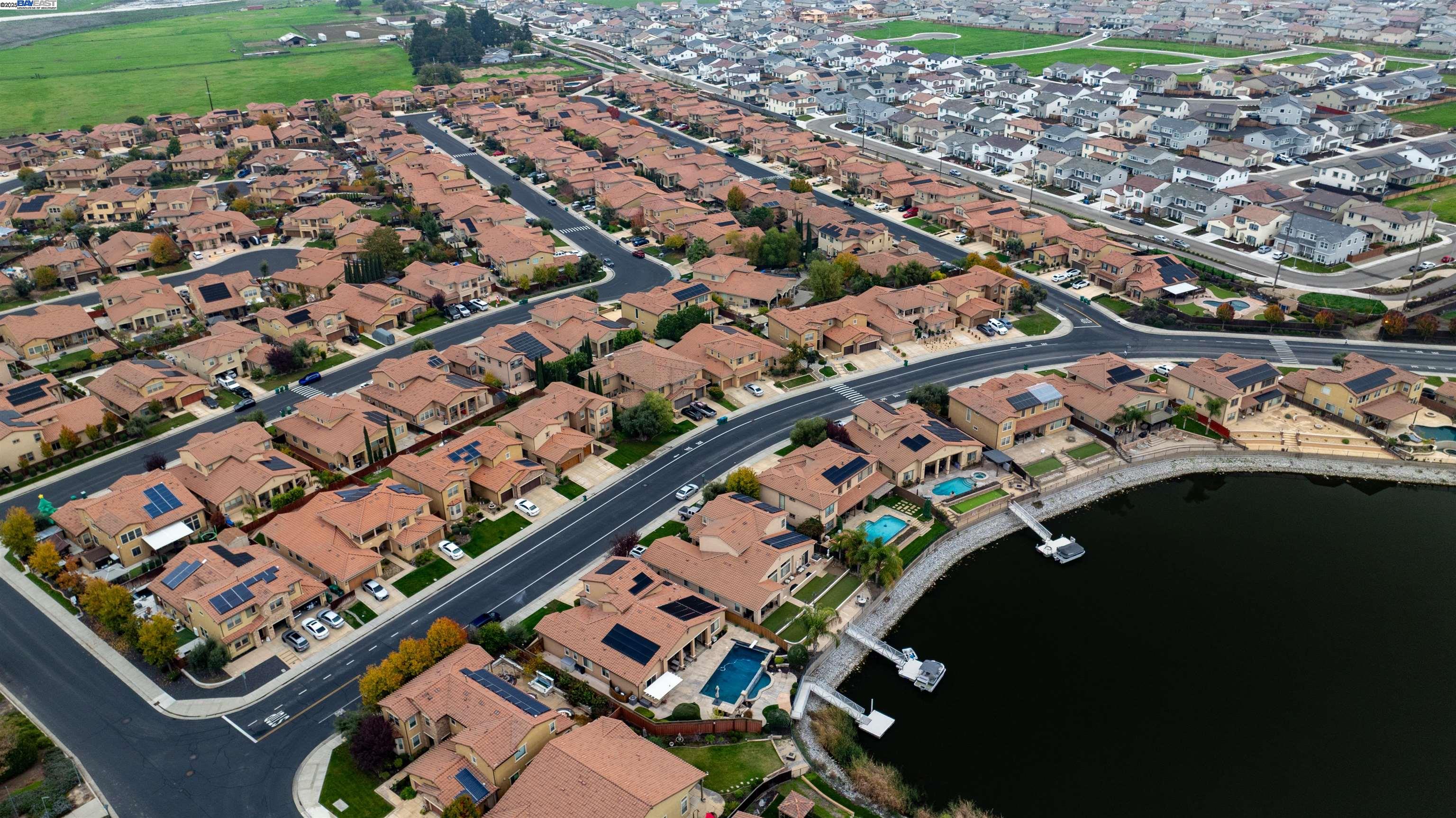 Detail Gallery Image 41 of 43 For 3630 Levanto Way, Manteca,  CA 95337 - 4 Beds | 3/1 Baths