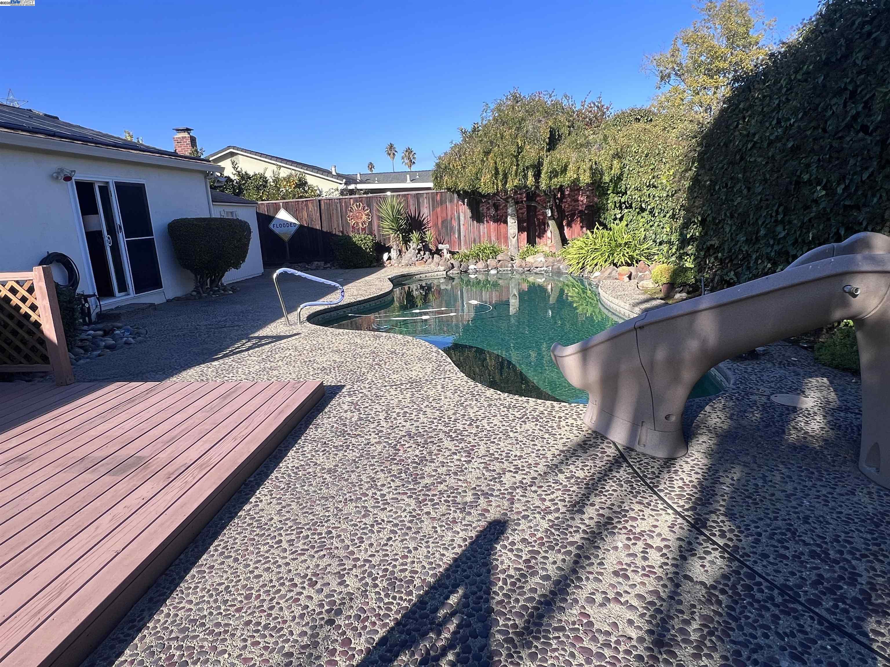 Detail Gallery Image 21 of 27 For 1222 Murdell Ln, Livermore,  CA 94550 - 4 Beds | 2 Baths