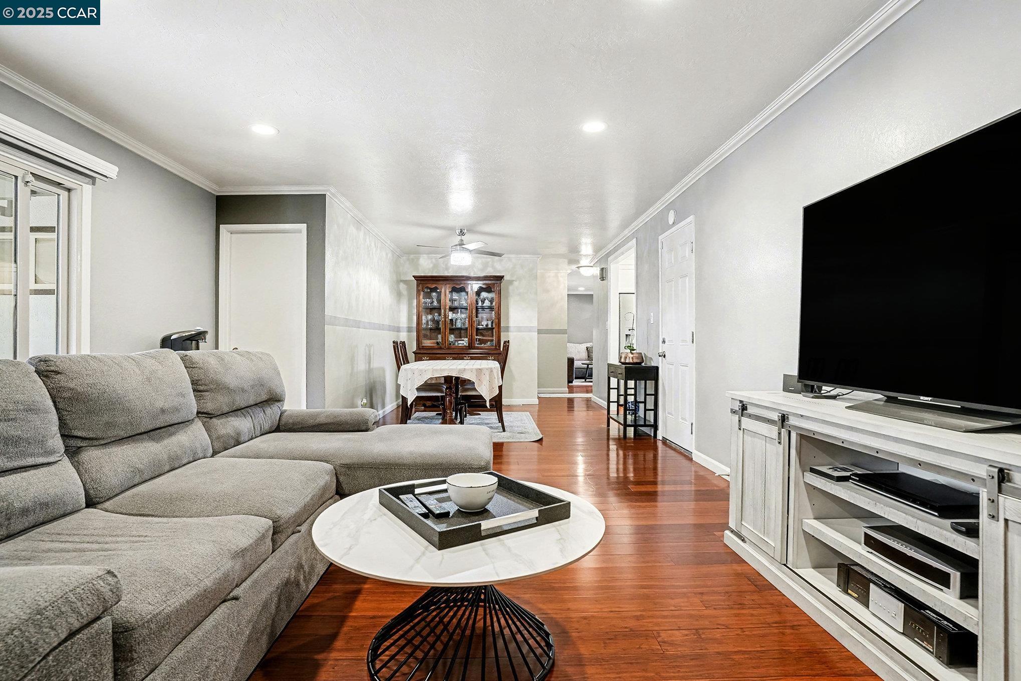 Detail Gallery Image 9 of 29 For 2432 Balmoral St, Union City,  CA 94587 - 4 Beds | 2 Baths