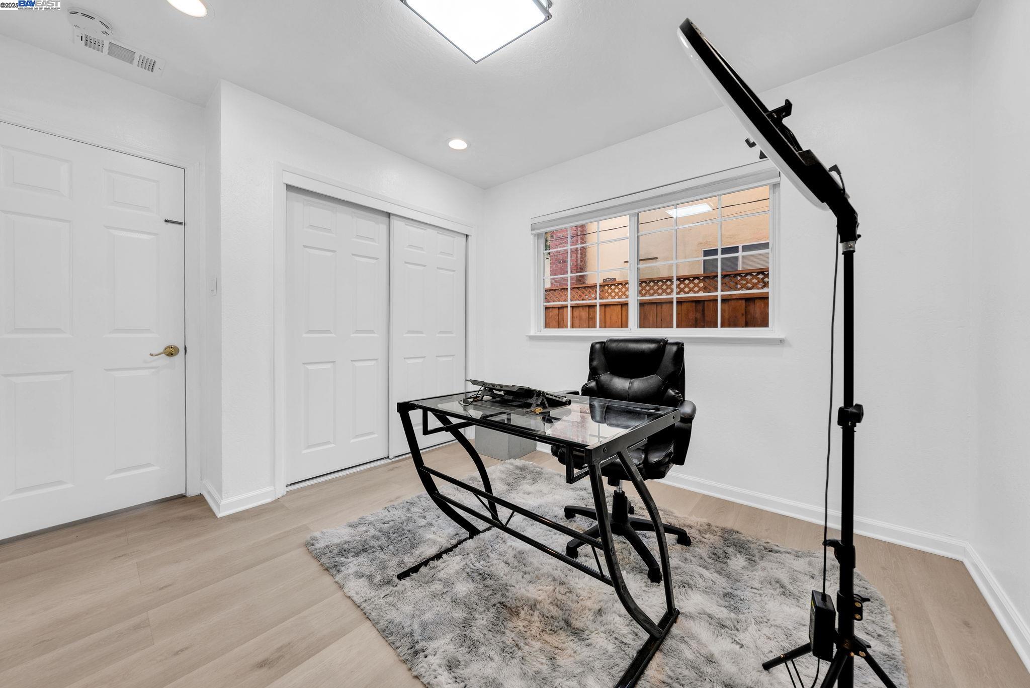 Detail Gallery Image 14 of 37 For 1532 Kooser Rd, San Jose,  CA 95118 - 4 Beds | 3 Baths