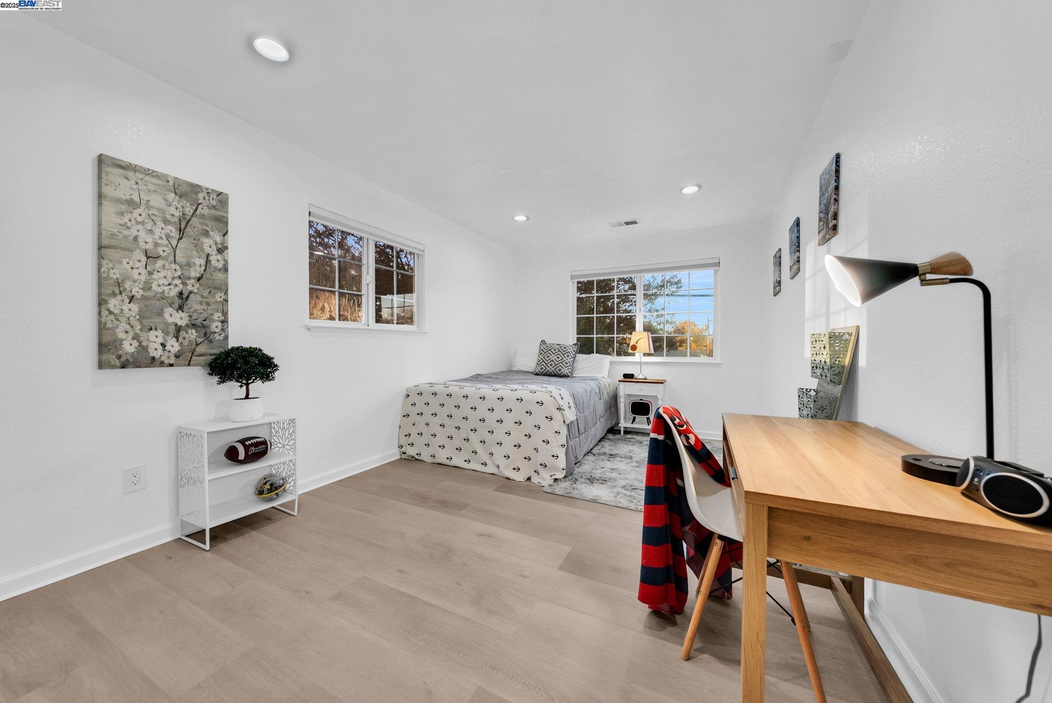 Detail Gallery Image 27 of 37 For 1532 Kooser Rd, San Jose,  CA 95118 - 4 Beds | 3 Baths