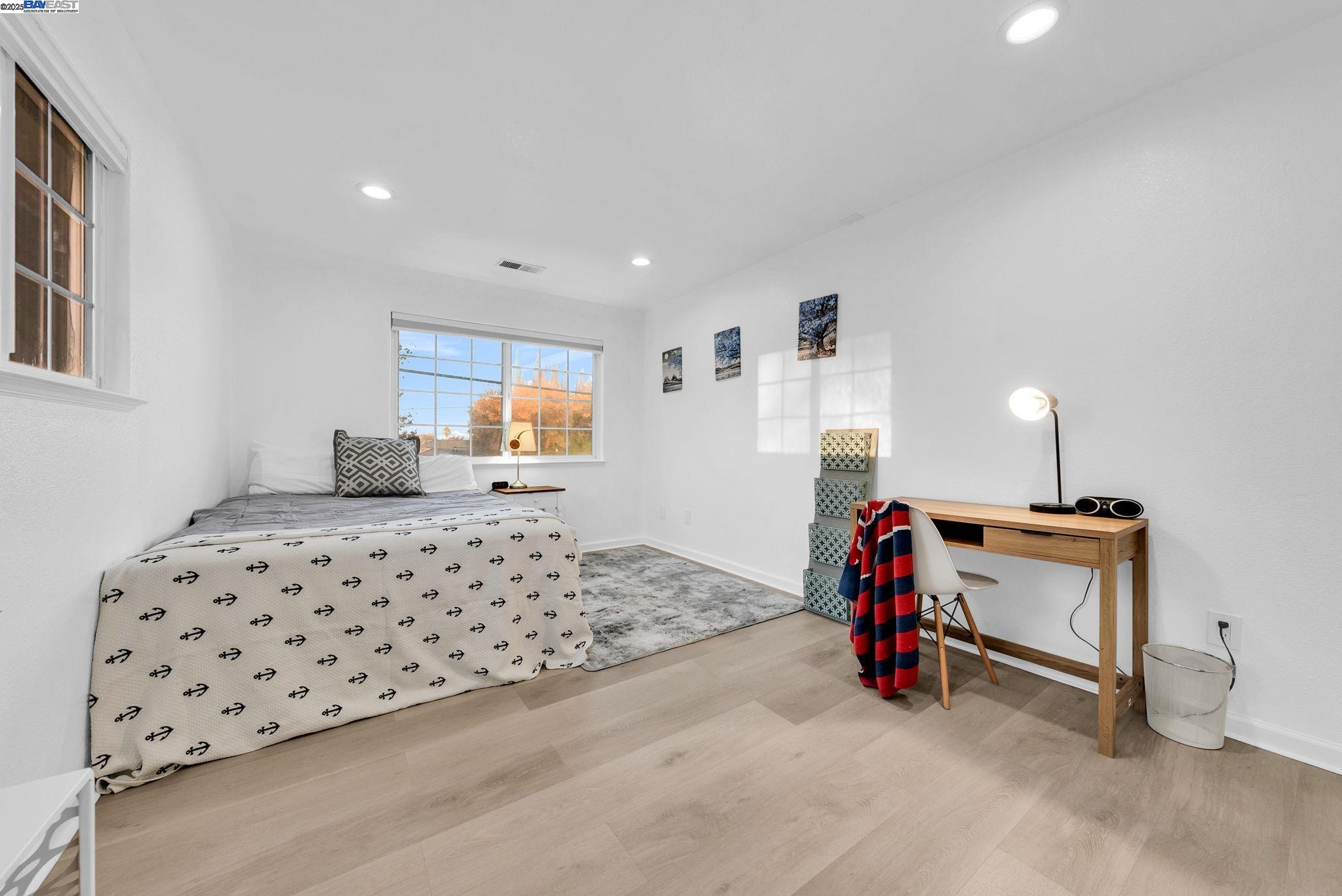 Detail Gallery Image 28 of 37 For 1532 Kooser Rd, San Jose,  CA 95118 - 4 Beds | 3 Baths