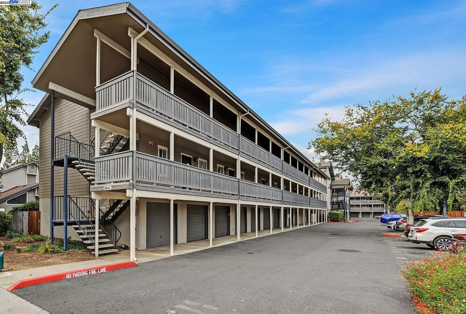 Photo #1: 41119058 Listing: Photo #1