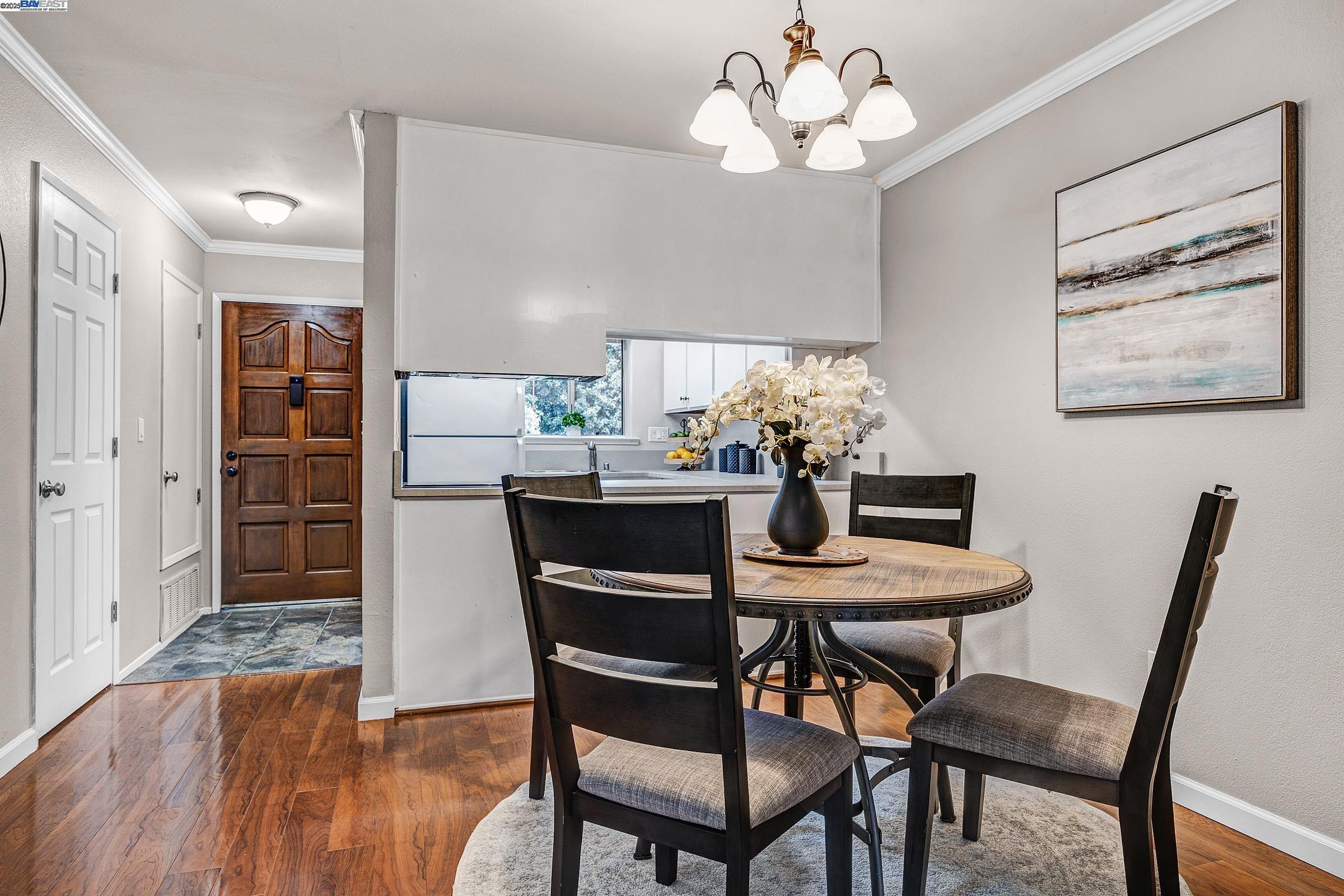 Photo #4: 41119058 Listing: Photo #4