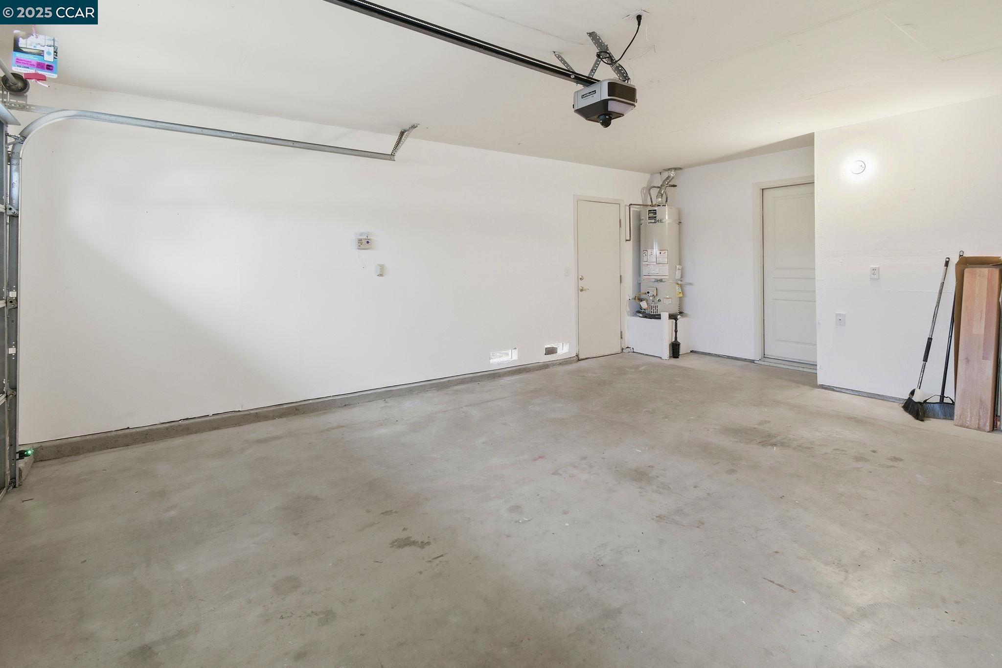 Detail Gallery Image 33 of 39 For 443 Mandarin Cir, Vacaville,  CA 95687 - 2 Beds | 2 Baths