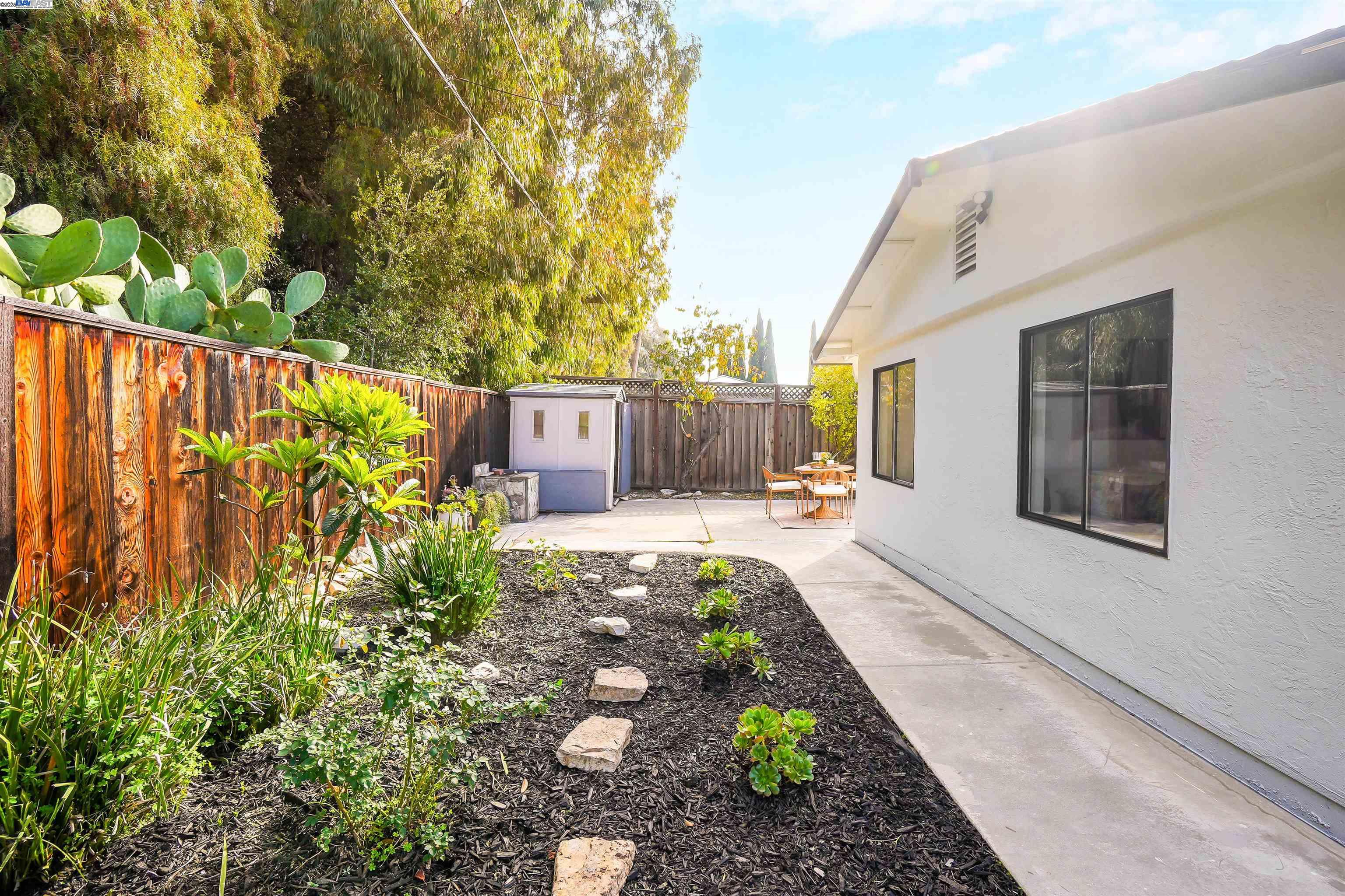 Detail Gallery Image 32 of 37 For 2126 Gross St, Milpitas,  CA 95035 - 4 Beds | 2 Baths