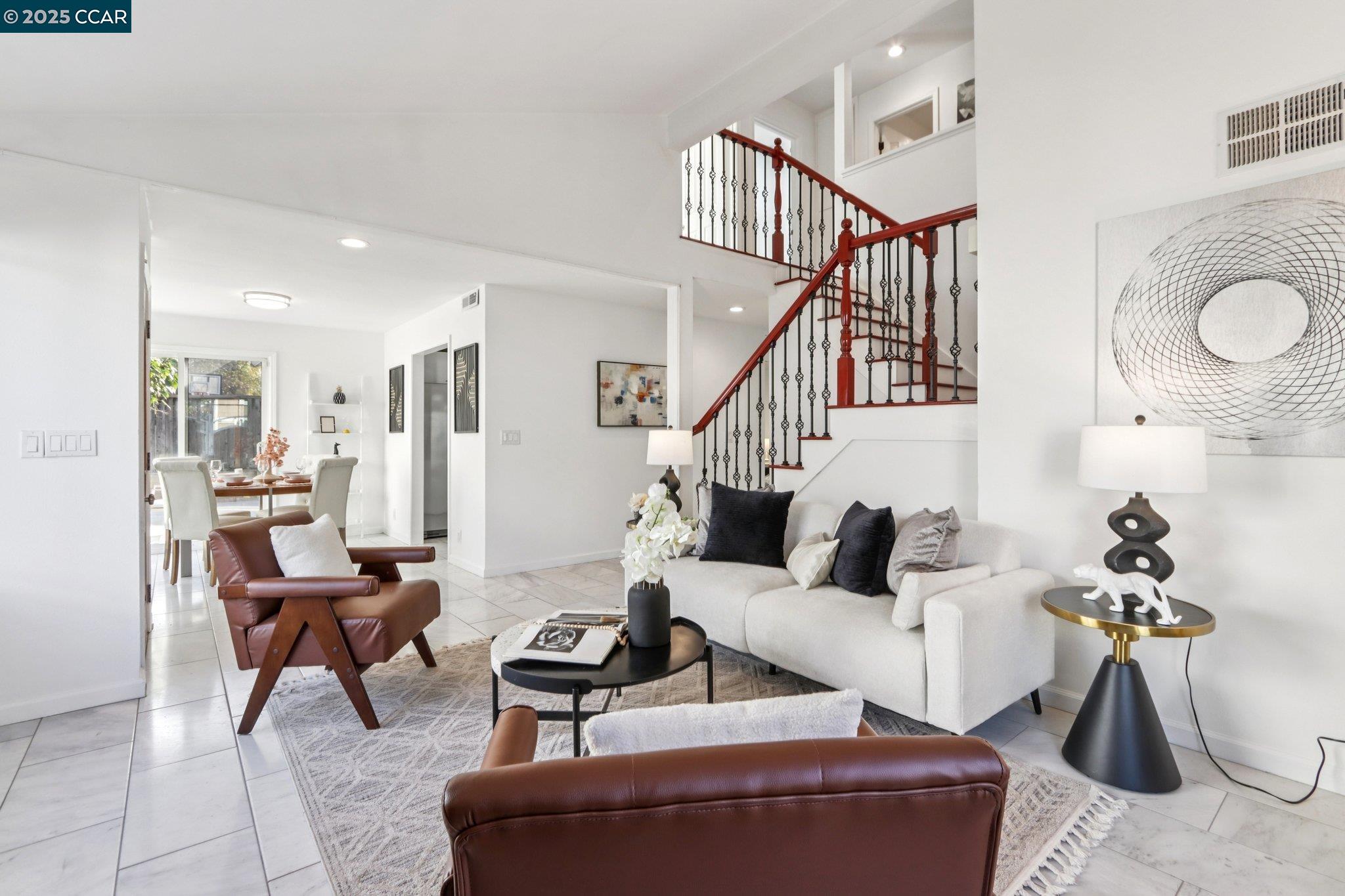 Detail Gallery Image 11 of 48 For 1998 Edgeview Dr, San Jose,  CA 95122 - 4 Beds | 3 Baths