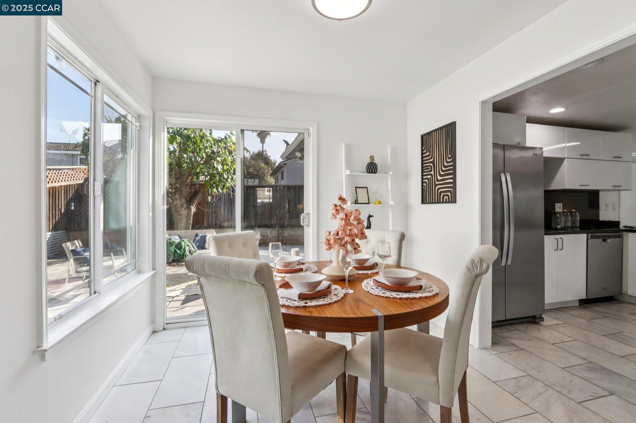 Detail Gallery Image 16 of 48 For 1998 Edgeview Dr, San Jose,  CA 95122 - 4 Beds | 3 Baths