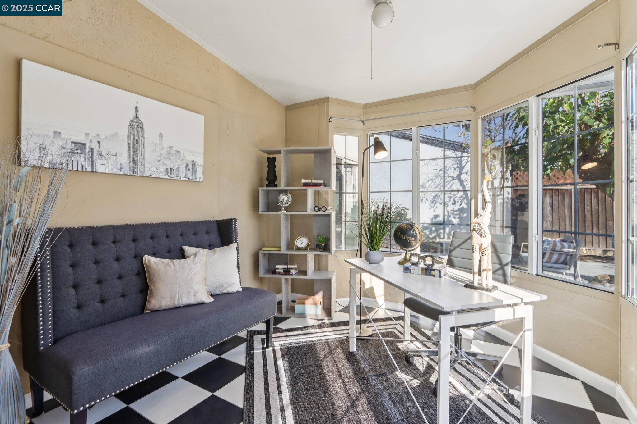 Detail Gallery Image 26 of 48 For 1998 Edgeview Dr, San Jose,  CA 95122 - 4 Beds | 3 Baths