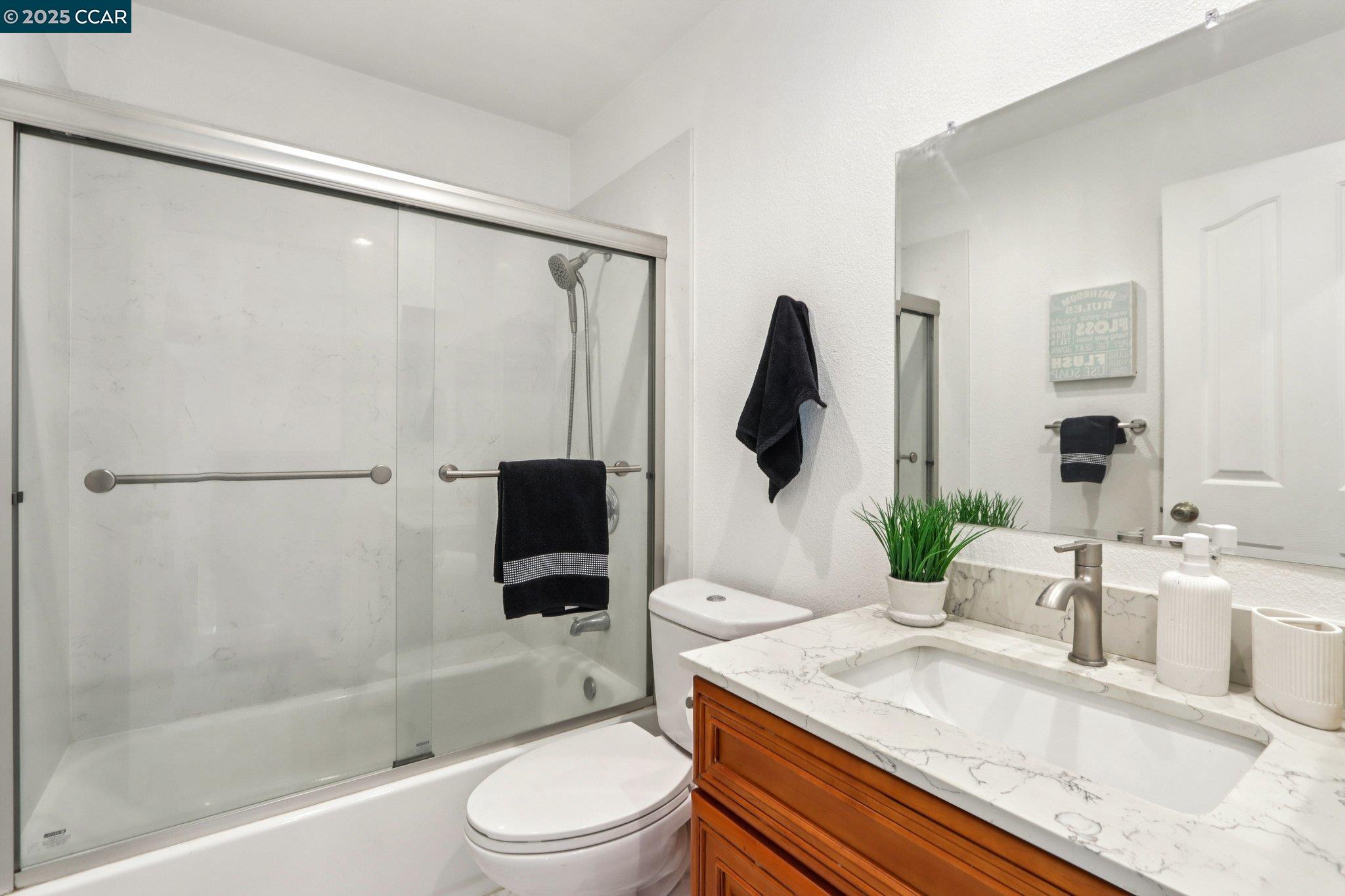 Detail Gallery Image 33 of 48 For 1998 Edgeview Dr, San Jose,  CA 95122 - 4 Beds | 3 Baths