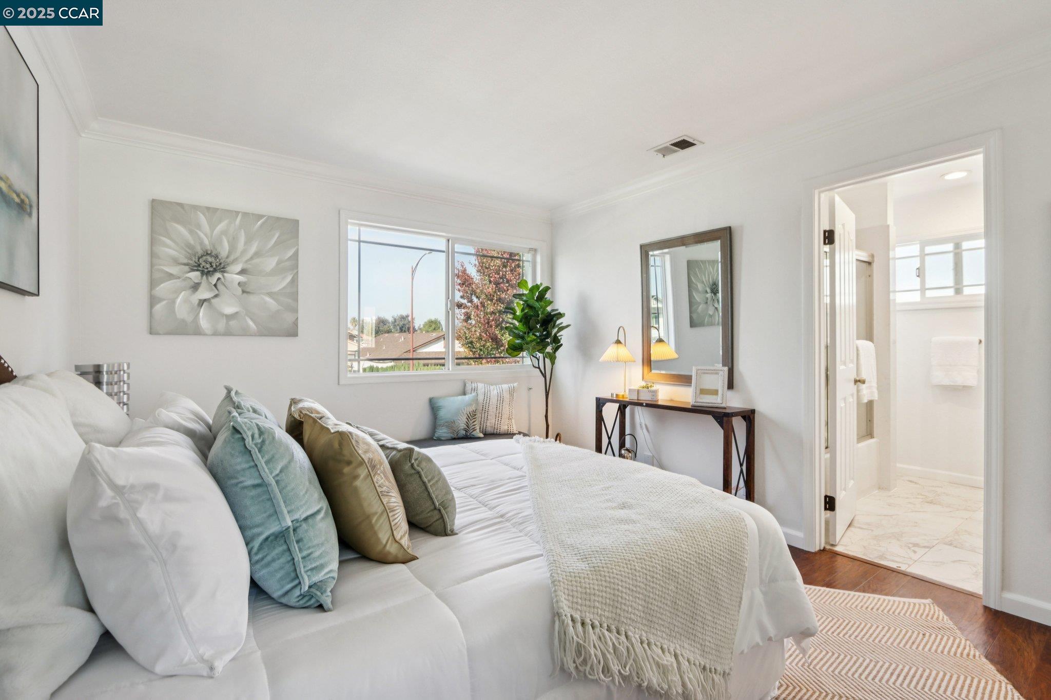 Detail Gallery Image 35 of 48 For 1998 Edgeview Dr, San Jose,  CA 95122 - 4 Beds | 3 Baths