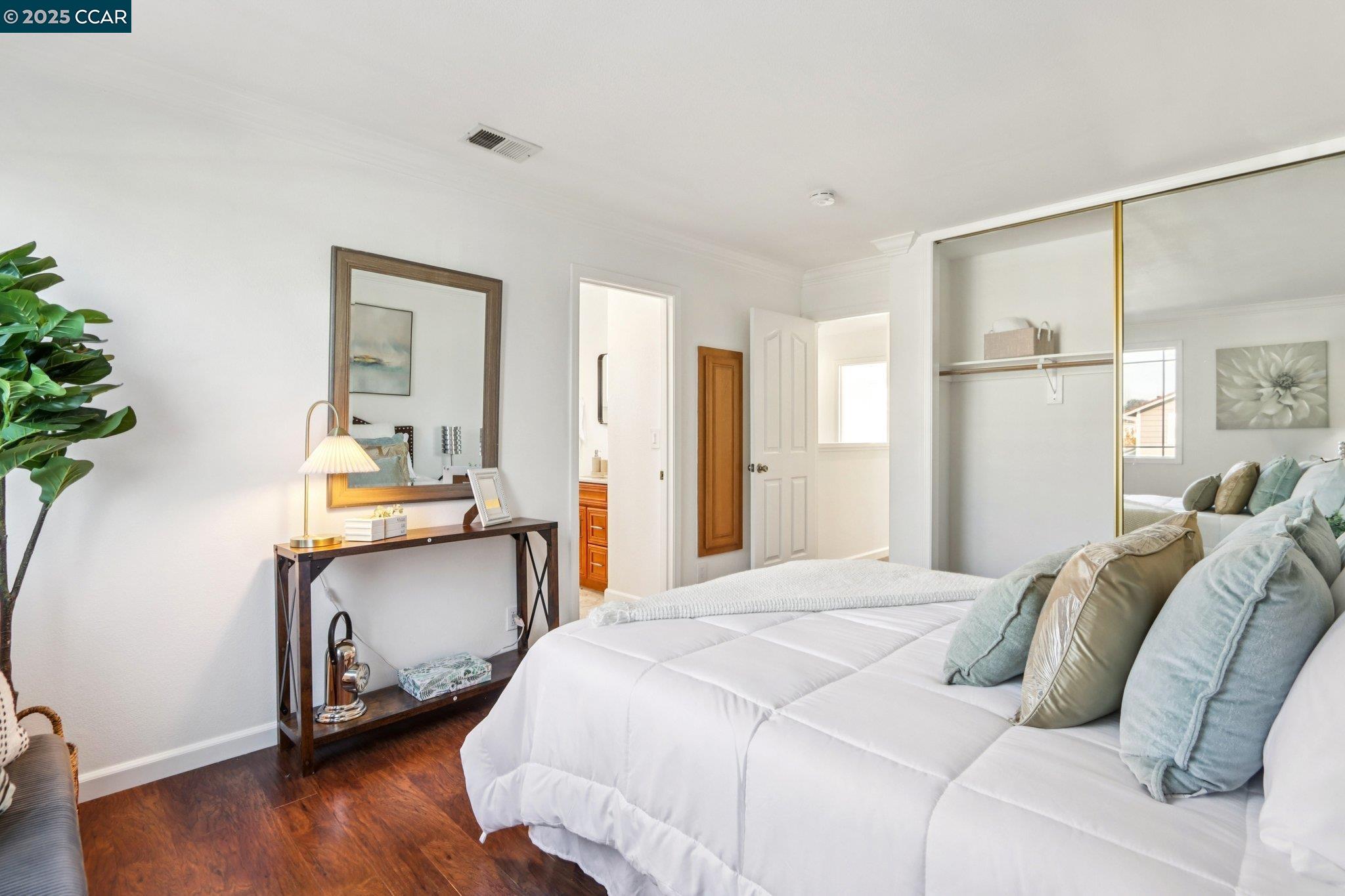 Detail Gallery Image 36 of 48 For 1998 Edgeview Dr, San Jose,  CA 95122 - 4 Beds | 3 Baths