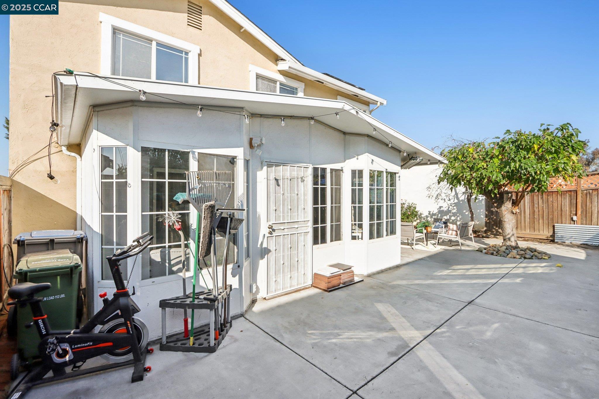 Detail Gallery Image 43 of 48 For 1998 Edgeview Dr, San Jose,  CA 95122 - 4 Beds | 3 Baths